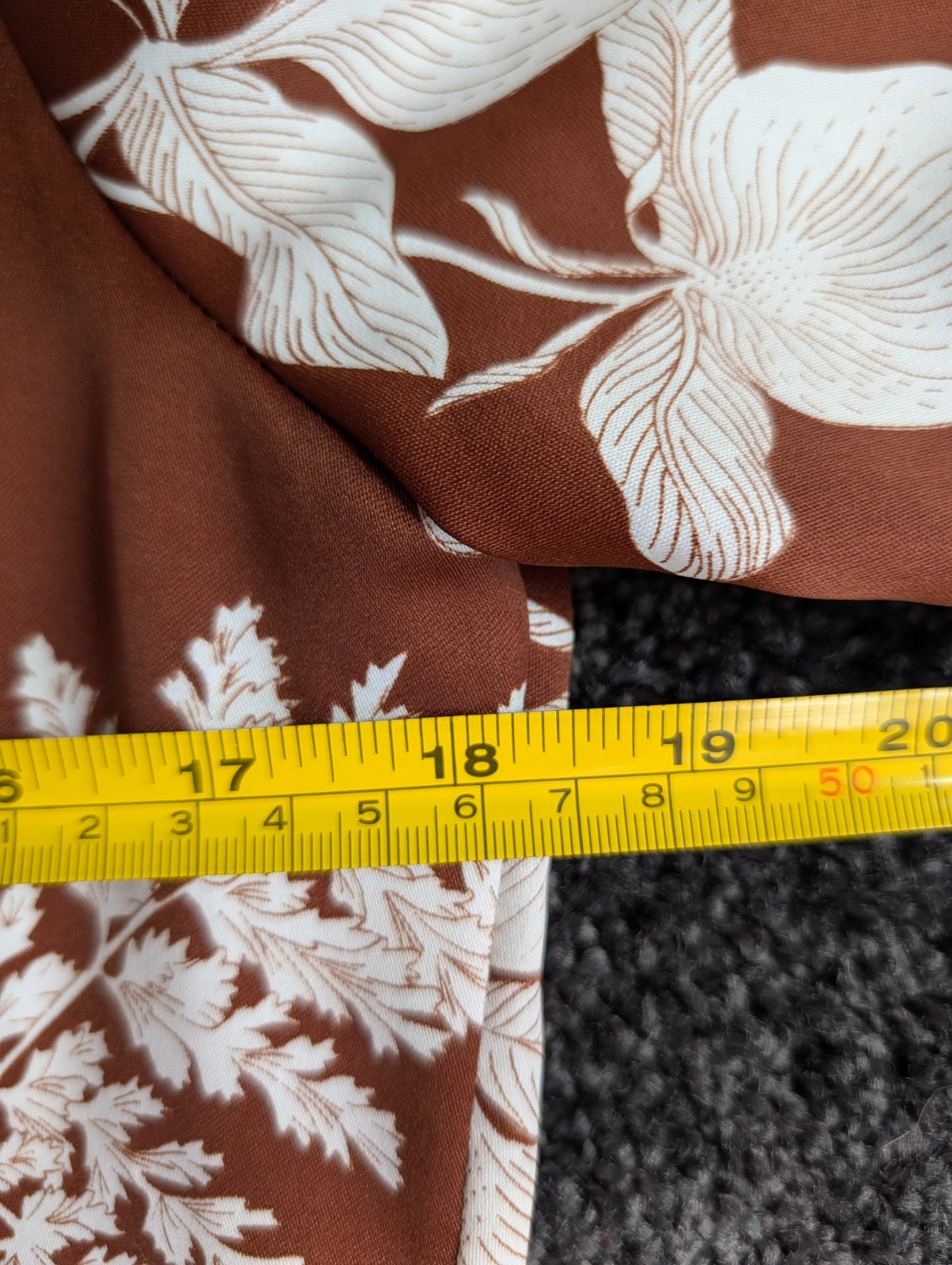 Vintage 70s 80s HAWAII NEI Honolulu Honeymoon Set Brown White Botanical Print 10