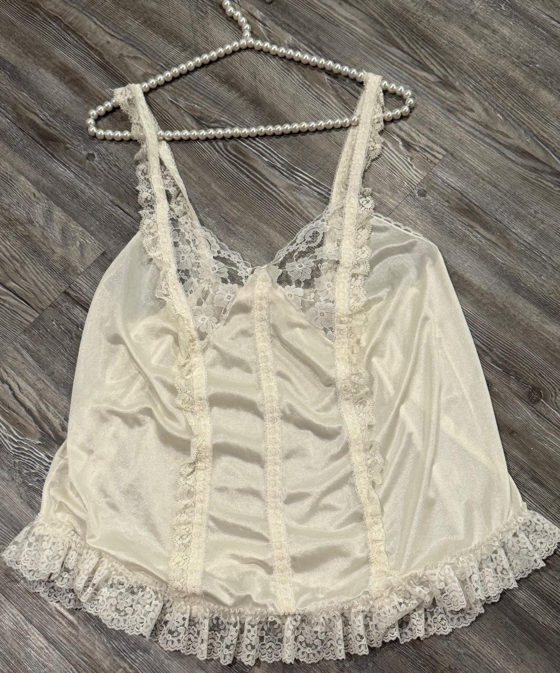 VTG 80’s JUST FOR WOMEN Ivory Nylon Floral Laced Ruffled Lingerie Camisole 2X