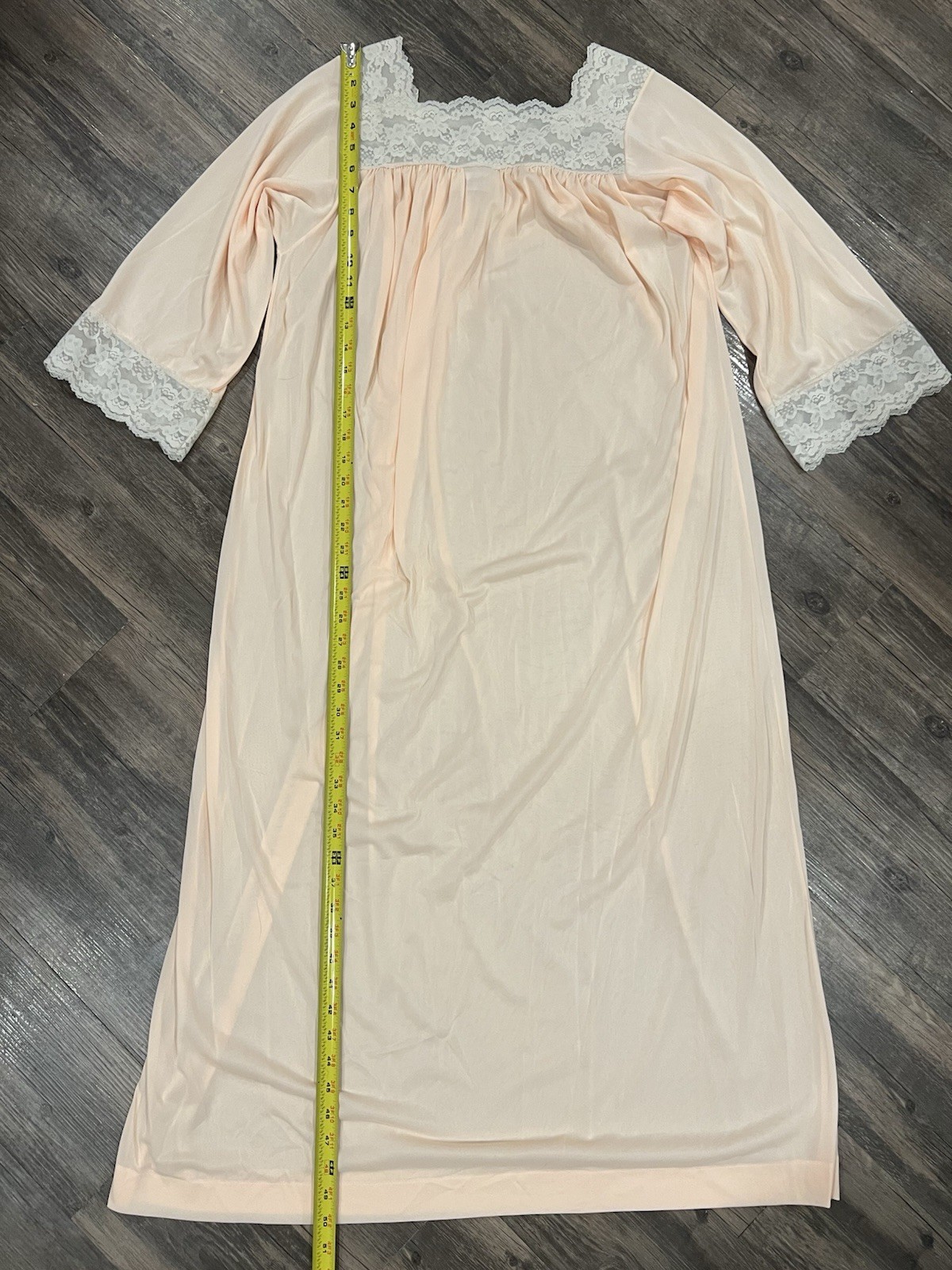 Colony Club Nightgown L Lace Floral Robe Pastel Peach Granny Nylon 60’s 70’s