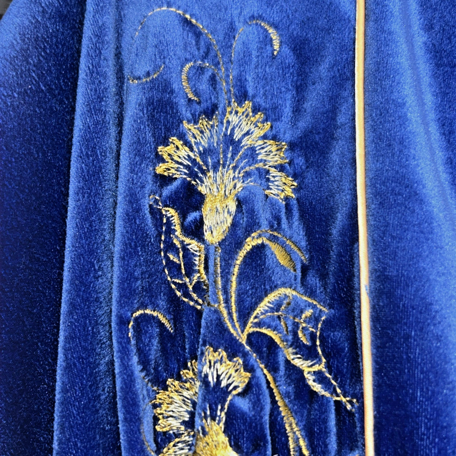 Vintage APPEL M Royal Blue Robe Plush Velour/Velvet Wrap Style Belt Floral Trim