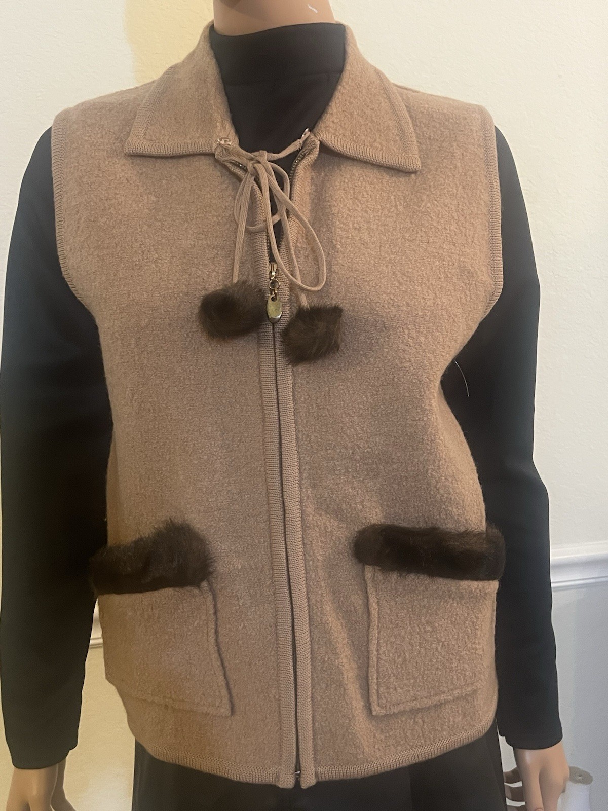 Vintage 70s Pom Pom Vest M/L Faux Fur 100% Wool Tie Neck Camel Tone