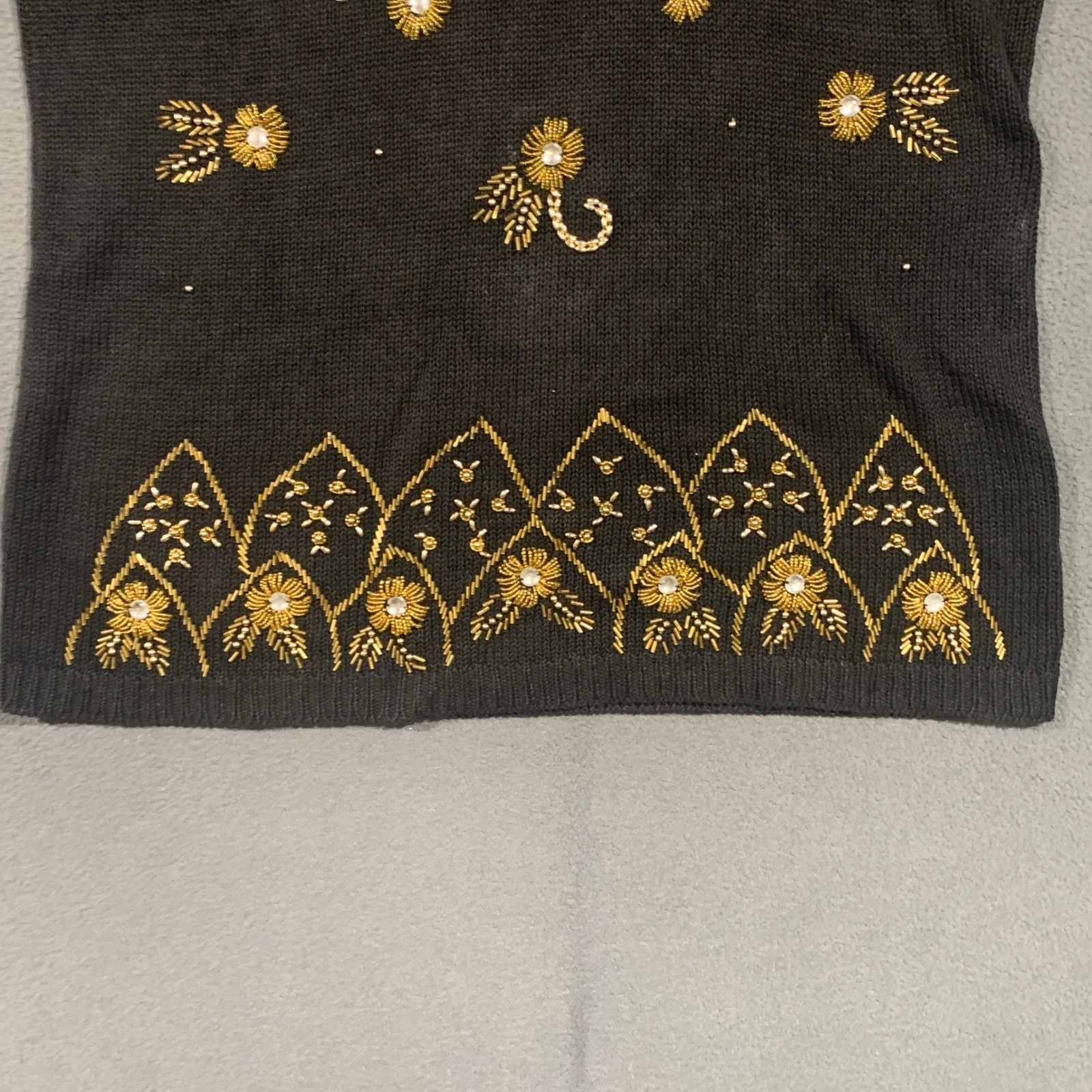 Vintage Victoria Harbour Black Gold Beaded Sequin Floral Knit Sweater Womens M