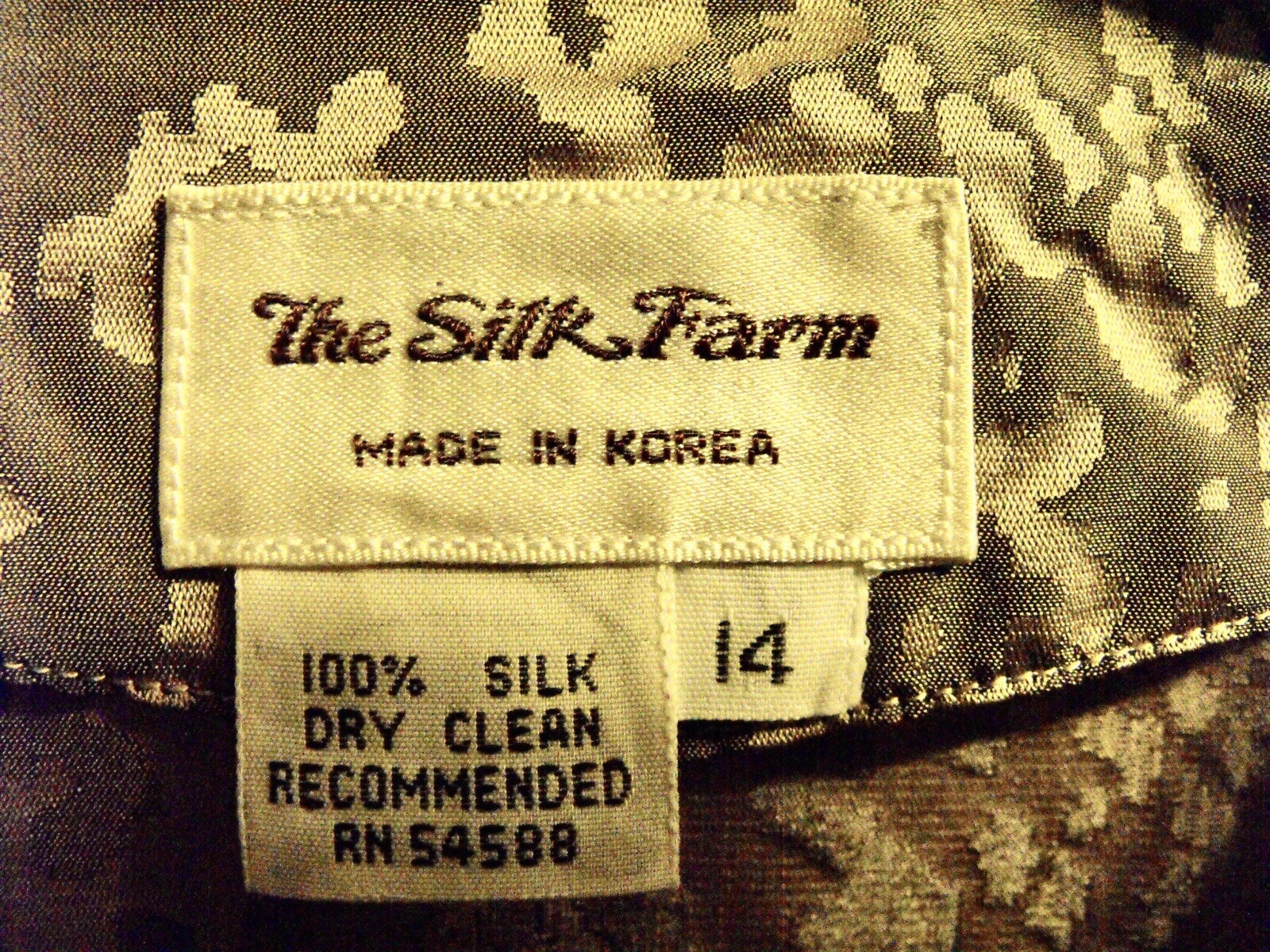Vintage The Silk Farm Size 14 Ladies Blouse Python Print Damask 100% Silk