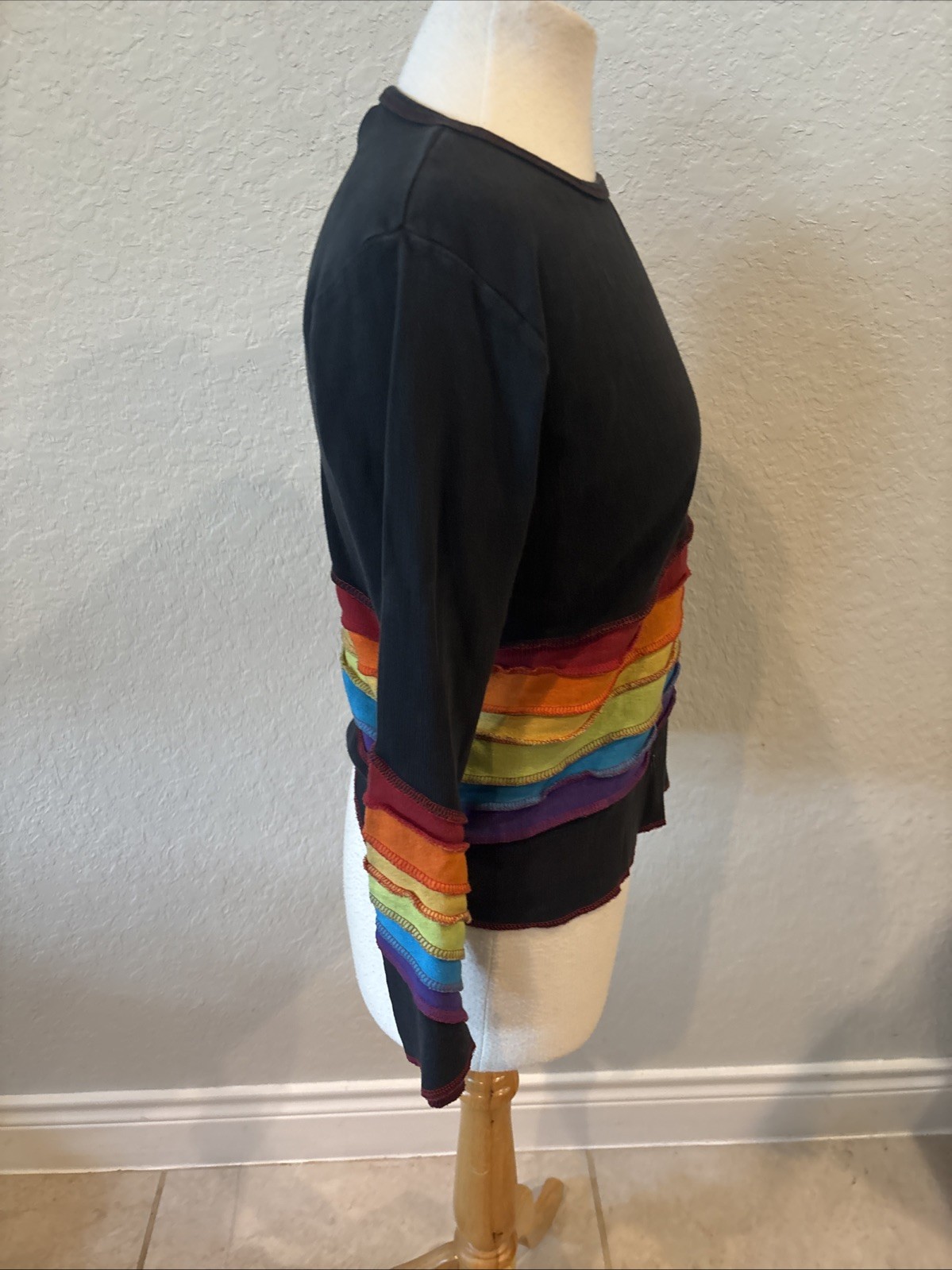 Shop Therapy Small Hippie Boho Rainbow Faded Black Top 100% Cotton Y2K