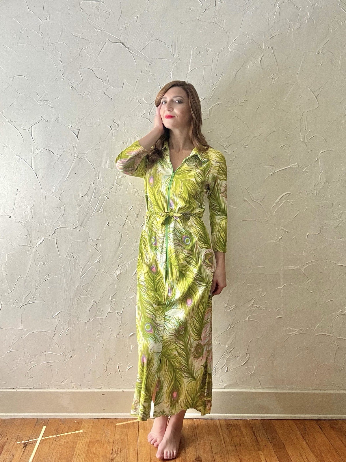 Vintage Early 1970s Peacock Feather Print Jersey Lounge Dress Paulette