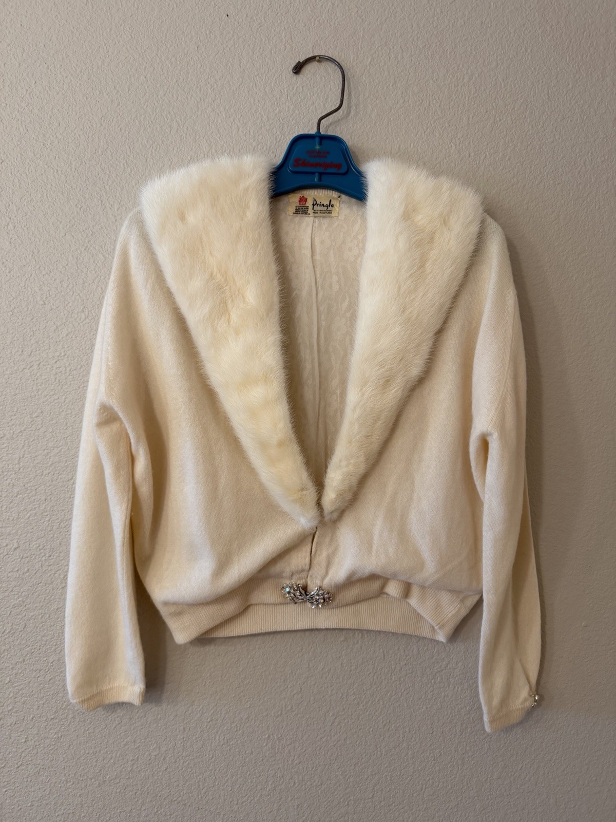 Vintage Pringle Scotland Cashmere Cardigan Mink Fur Collar Ivory Size S
