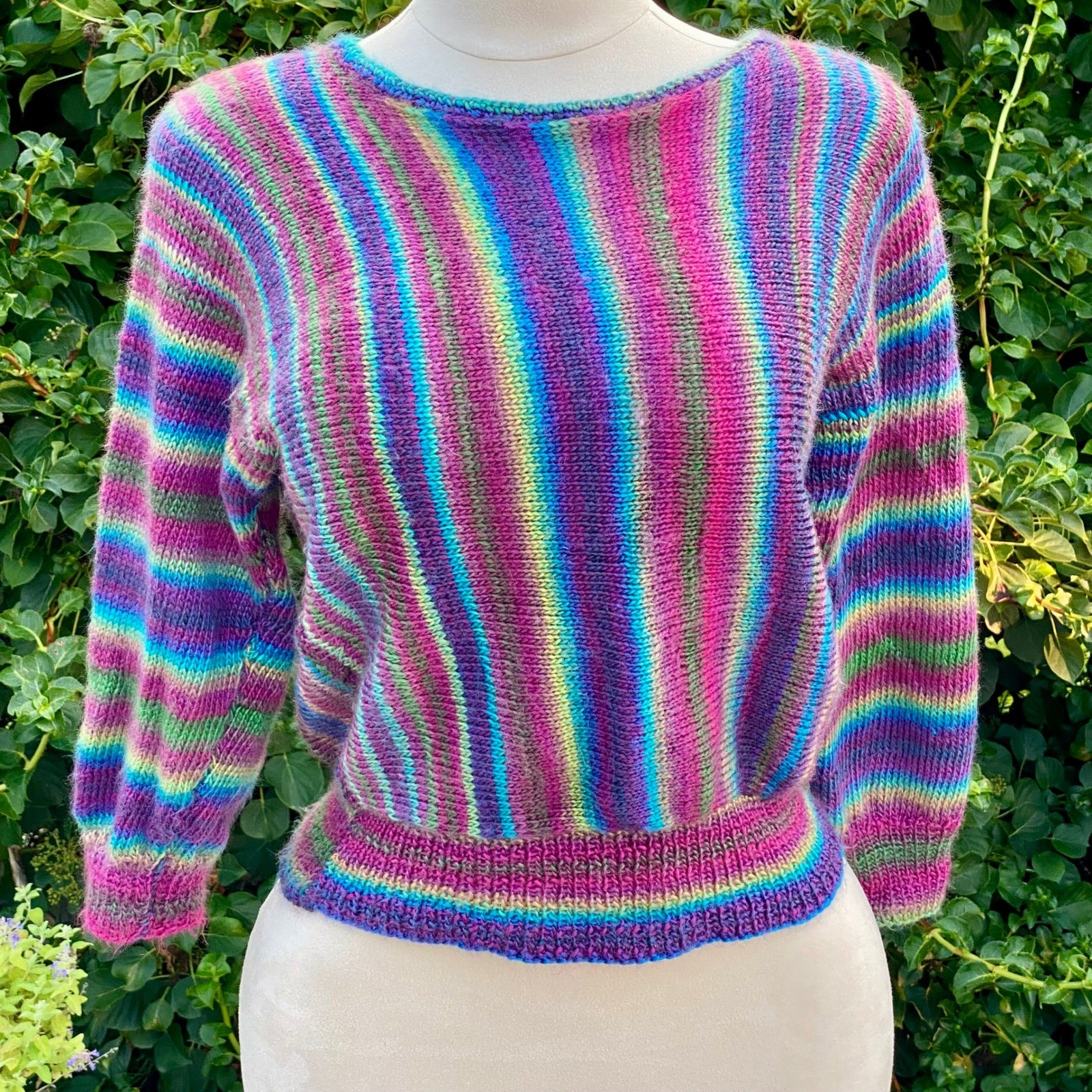 VTG Handknit Colorful Striped Balloon Sleeve Bubble Hem Sweater Twee Grandmacore