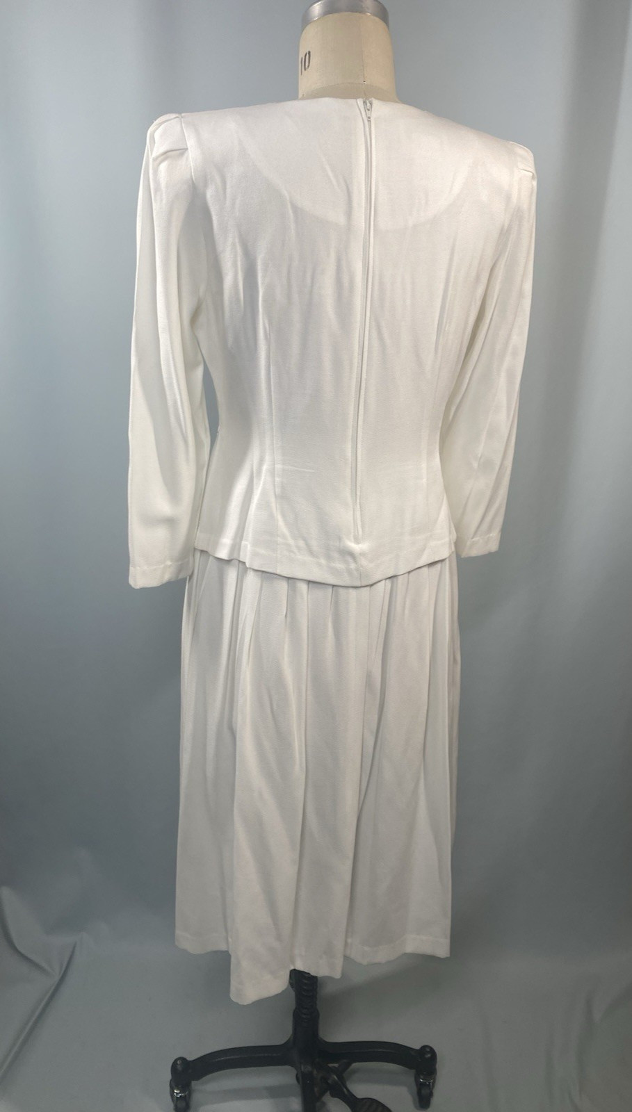 Vintage Dress SIZE 10P MEDIUM ivory white KARIN STEVENS classic MOB 80s 90s