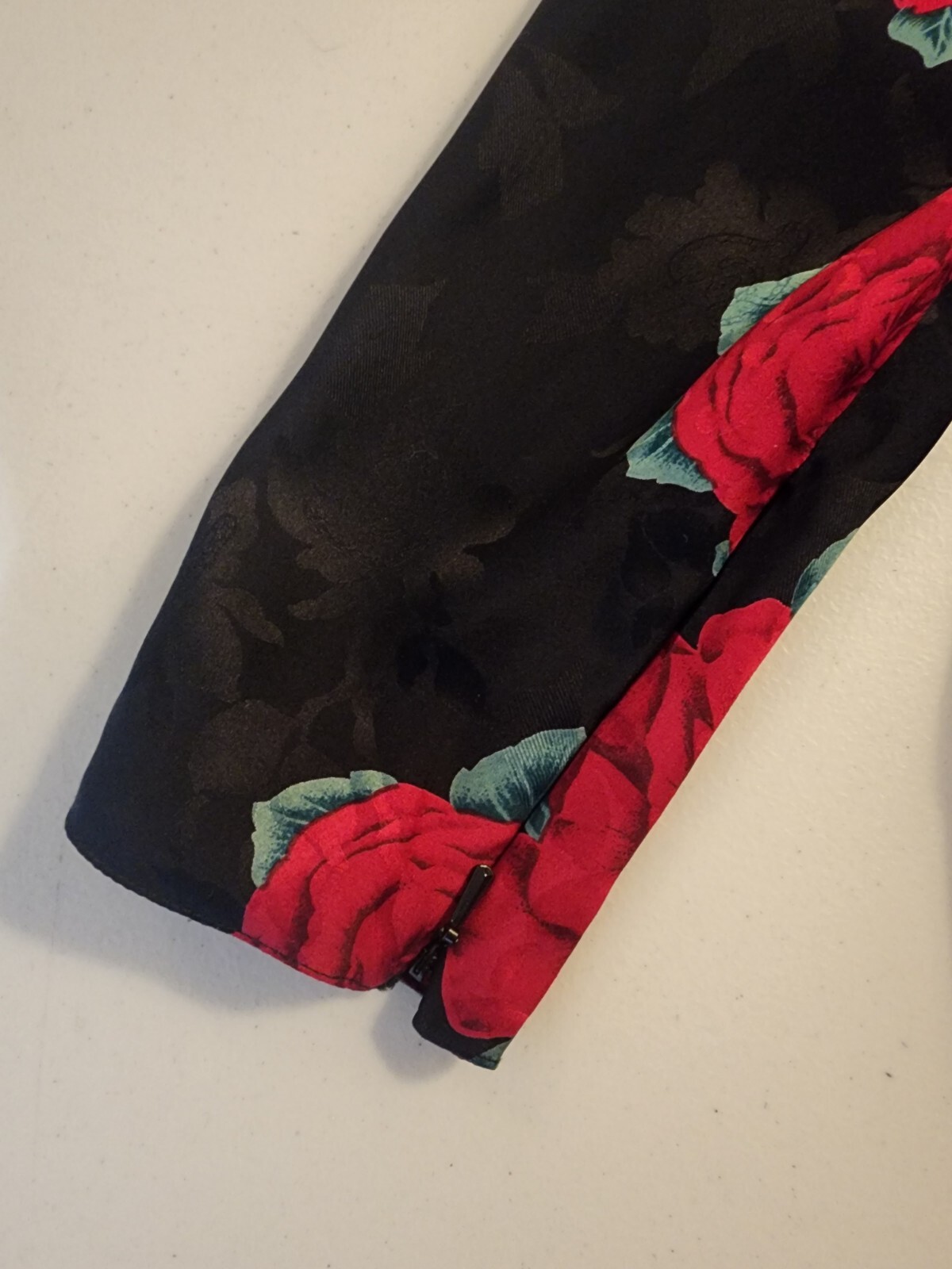 Vintage 1980s PIA RUCCI Wrap Dress Size 8 100% Silk Black Floral Rose Print