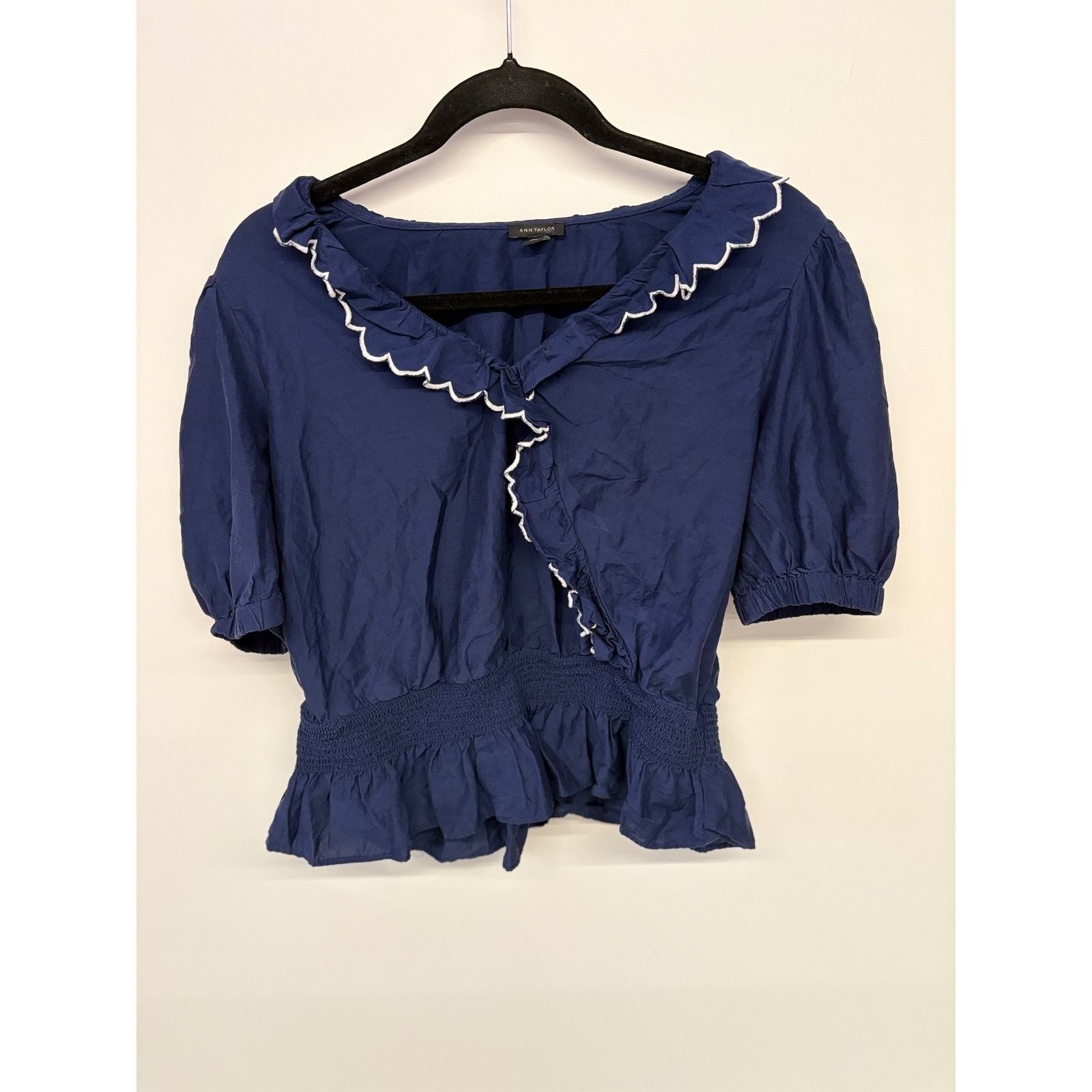 Ann Taylor Cottagecore Blouse Women L Navy Scalloped Smocked Peplum Preppy