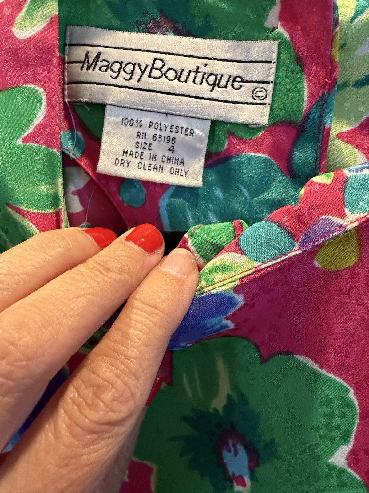 Maggy Boutique Vintage Floral Dress Pink Green Blue Purple 100% Polyester Size 4