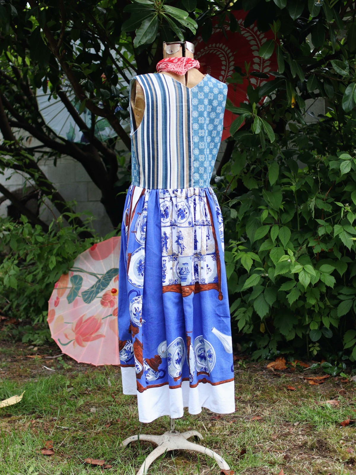 Corset Cotton Midi Dress Renaissance Revival Vintage Linen Scoop Neck Dirndl