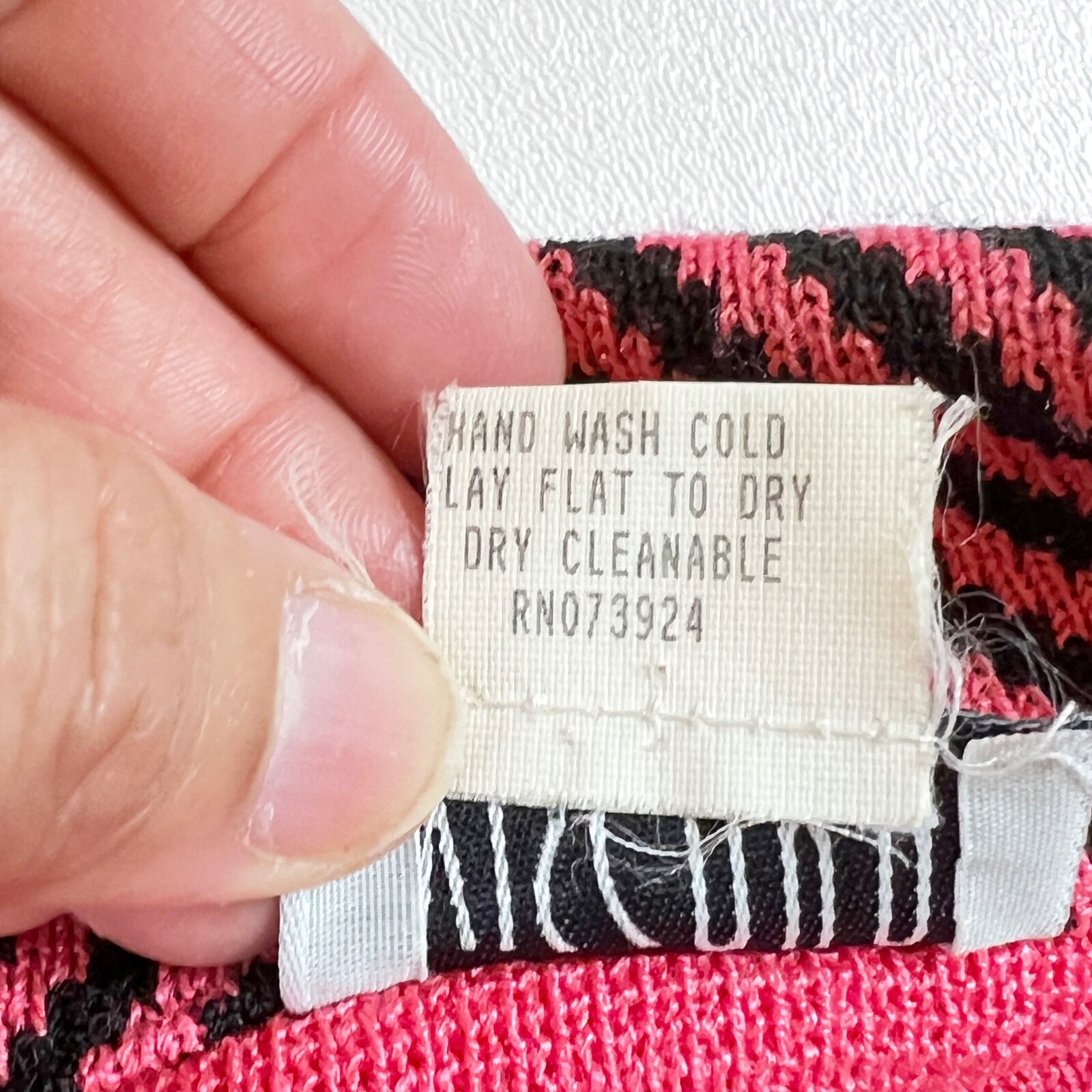 Vtg Viscaya 2pc Knit Tank + Open Cardigan Set Collared Coral w Black Stripe Trim