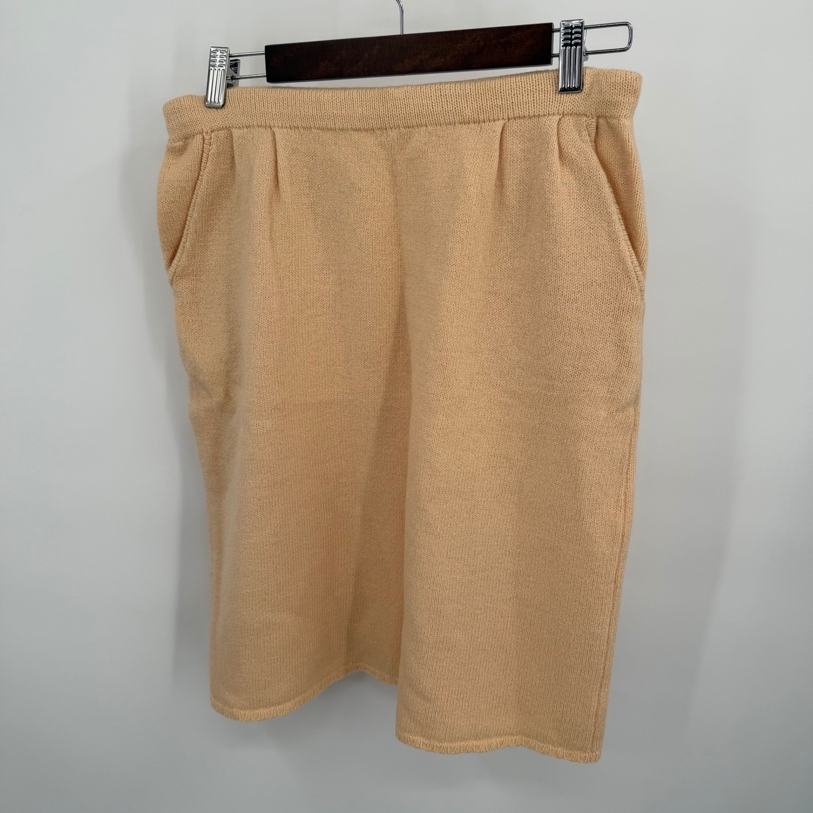 Vintage St John by Marie Gray Womens M Skirt Set Peach Knit Ribbed Tie Front Top