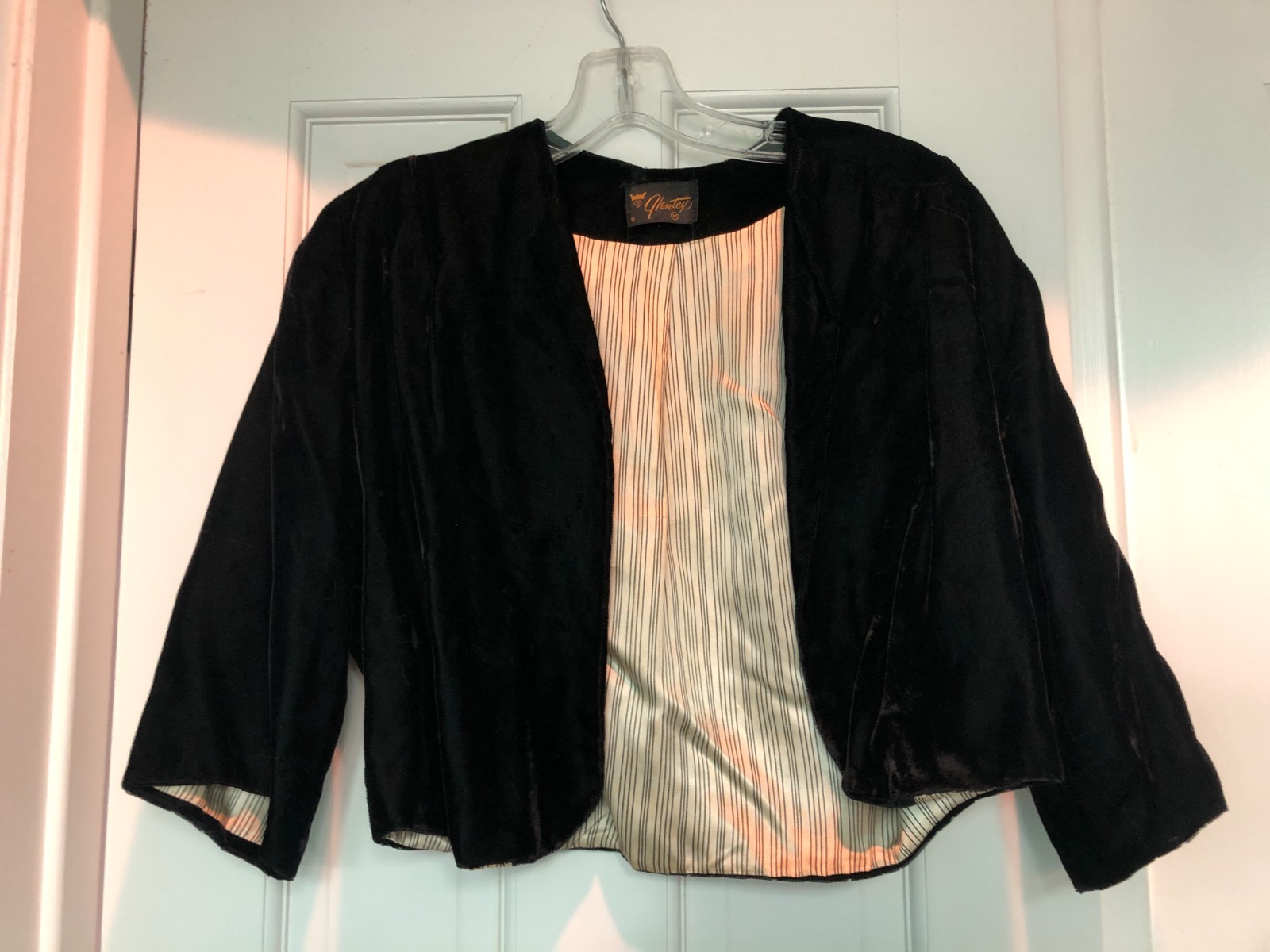 Vintage 1960’s GLENTEX Black Velvet Bolero Jacket WhimsyGoth Witchy Romantic