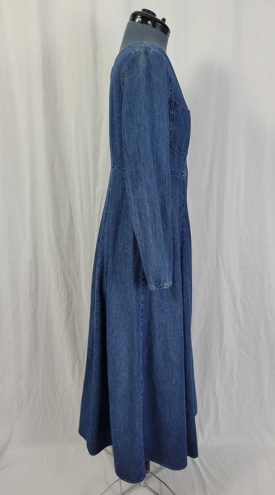Vintage Moda Int’l Raised Waistline Button Down Flared Denim Dress Size 8