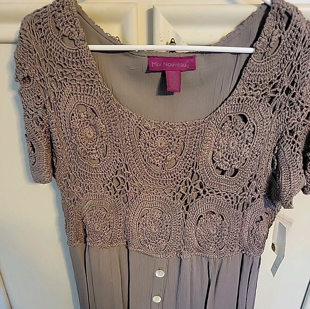 Mix Nouveau Vintage 1990’s Dress Size 12 NWT Lined Crochet Top