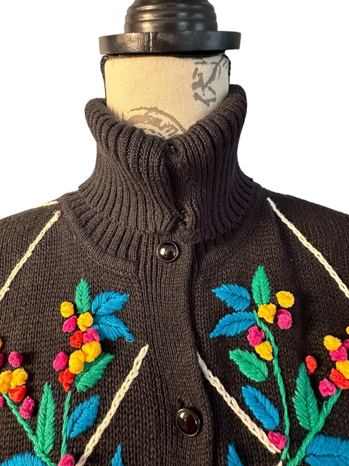 Vintage IB Diffusion Womans Black Cotton Sweater Colorful Multi Color Floral Med