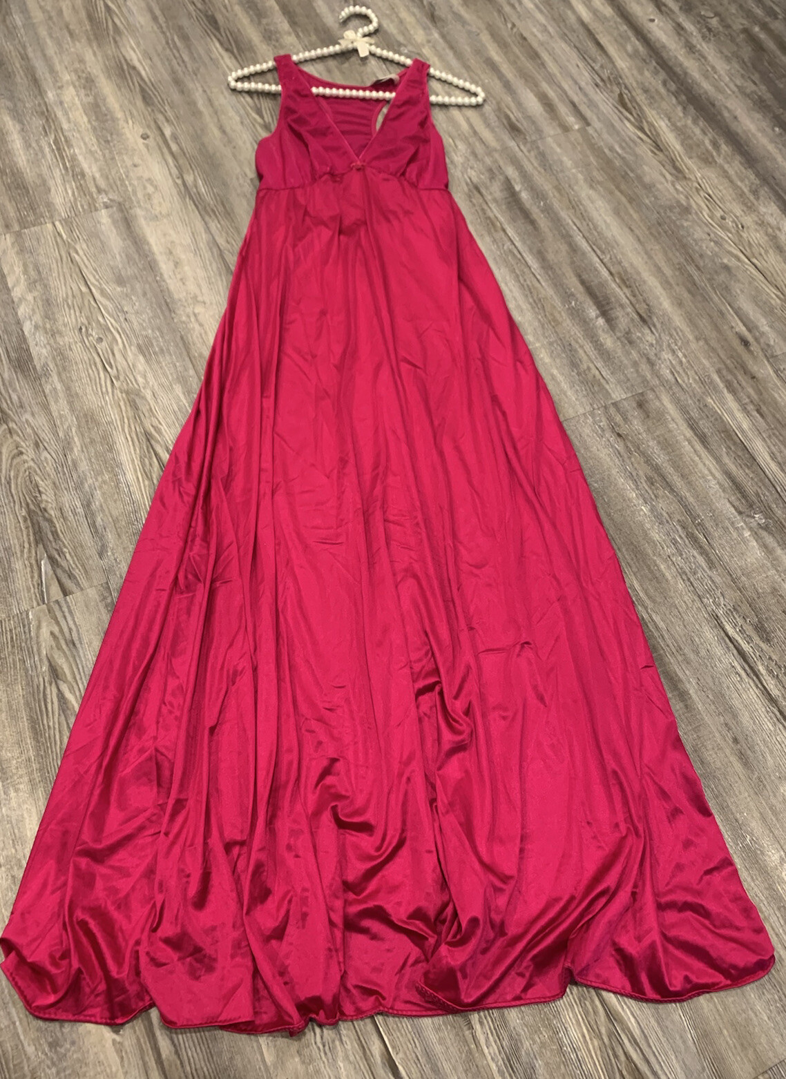 VTG Vanity Fair Fuchsia Silky Satin 100% Nylon Mesh Bodice USA Made Long Slip S