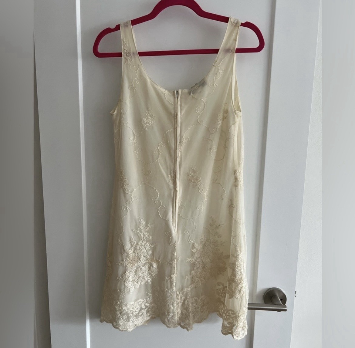 Vintage 90’s NC Love ivory embroidered dress. Size L. Great Condition