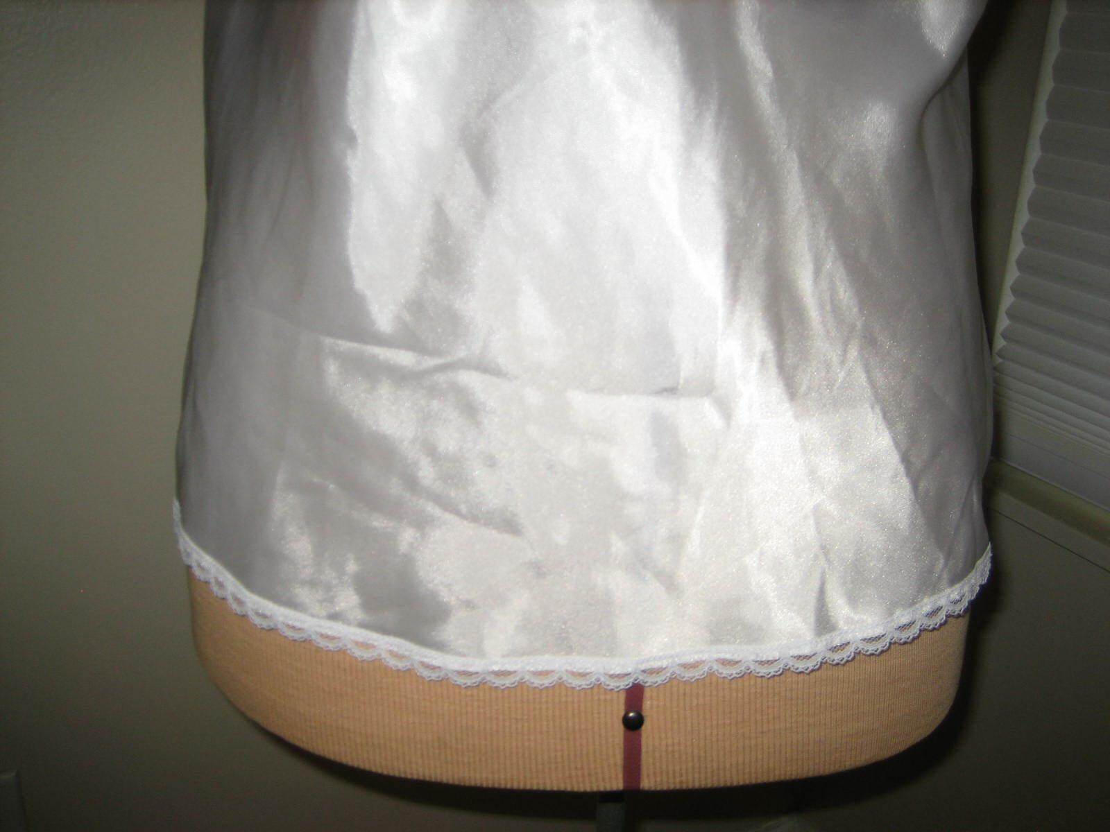 SANMARK STARDUST White Polyester Satin Camisole, Lace Trim – 32008 – Size M