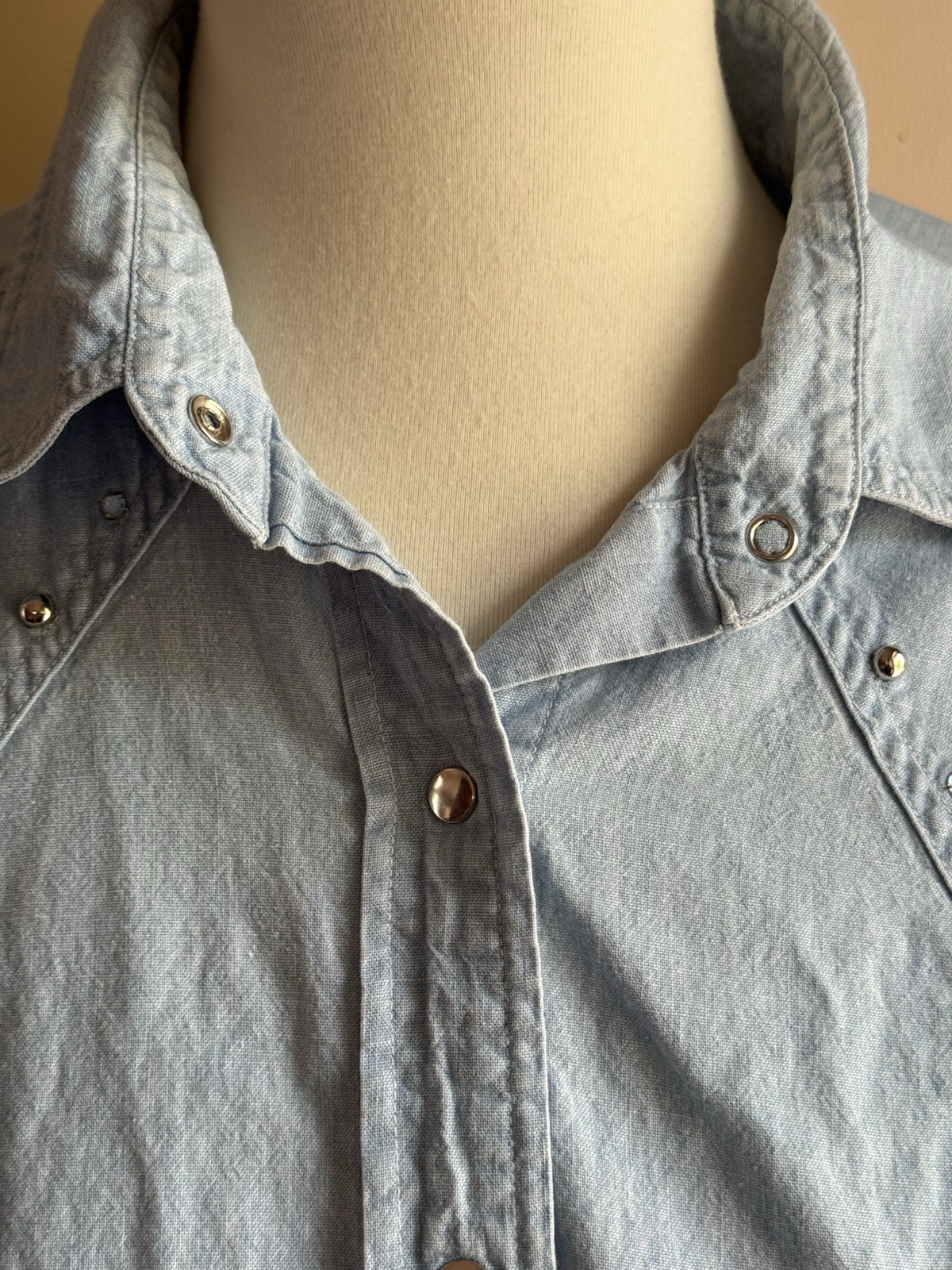 Vintage 90’s Women’s Marsh Landing Oversized Denim Blouse Western Size M Snaps