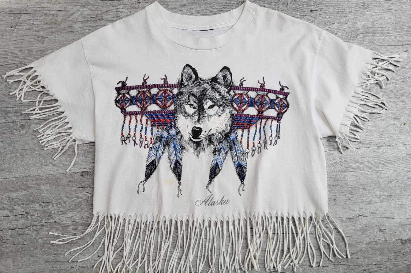 Vtg 80’s Native American Wolf Glitter Feather Alaska Fringe T Shirt – Sz M/L *B6
