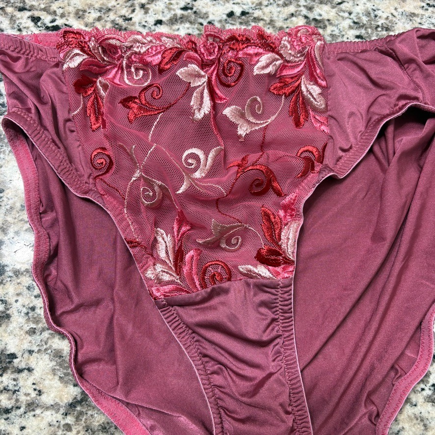 Vintage Soma Sensuous Lace High Leg Bikini Panty Mauve Pink Size M RN 79984