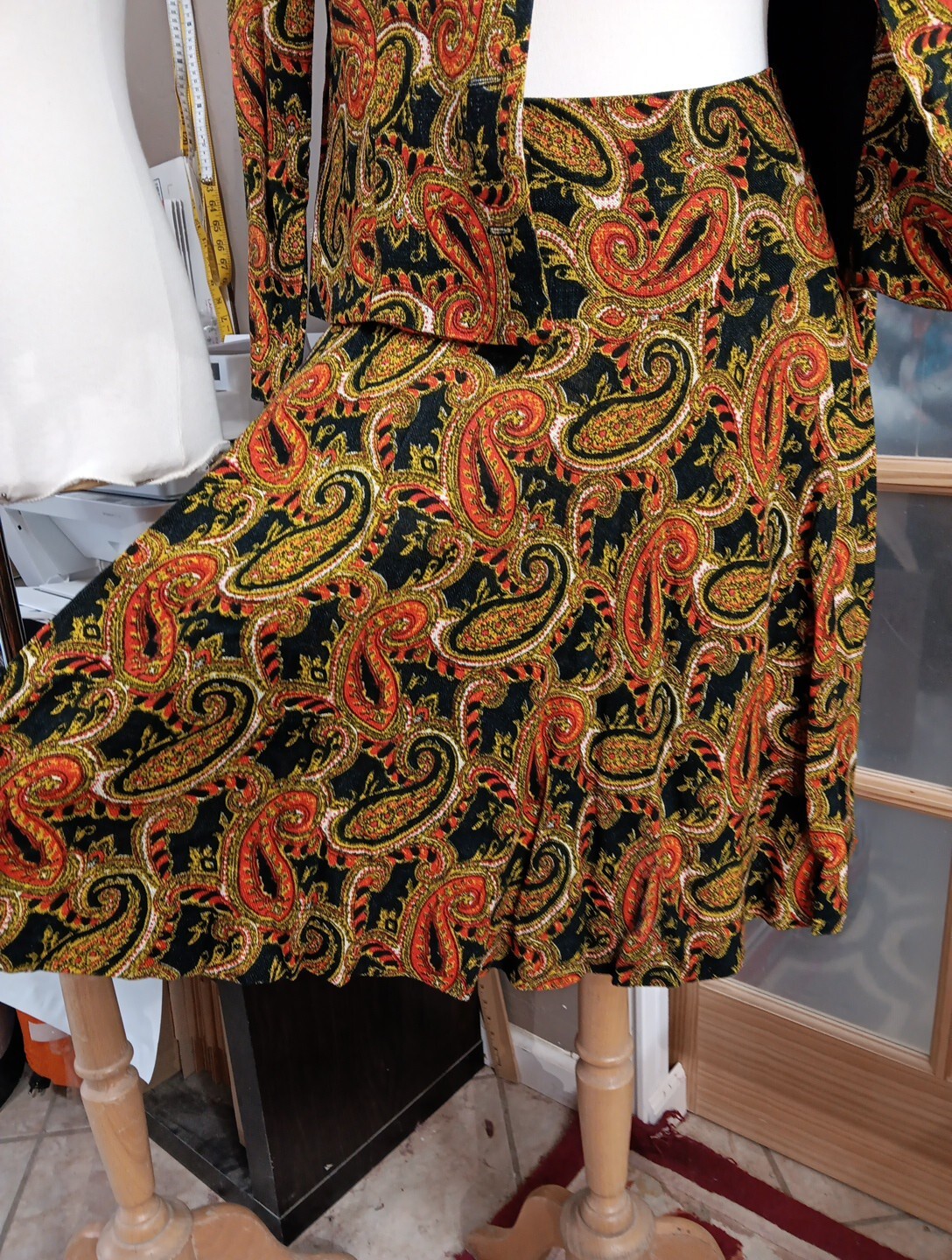 Vintage Paisley Skirt / Jacket Set Retro MCM Matching 60s 70s Vibrant Truly Rare