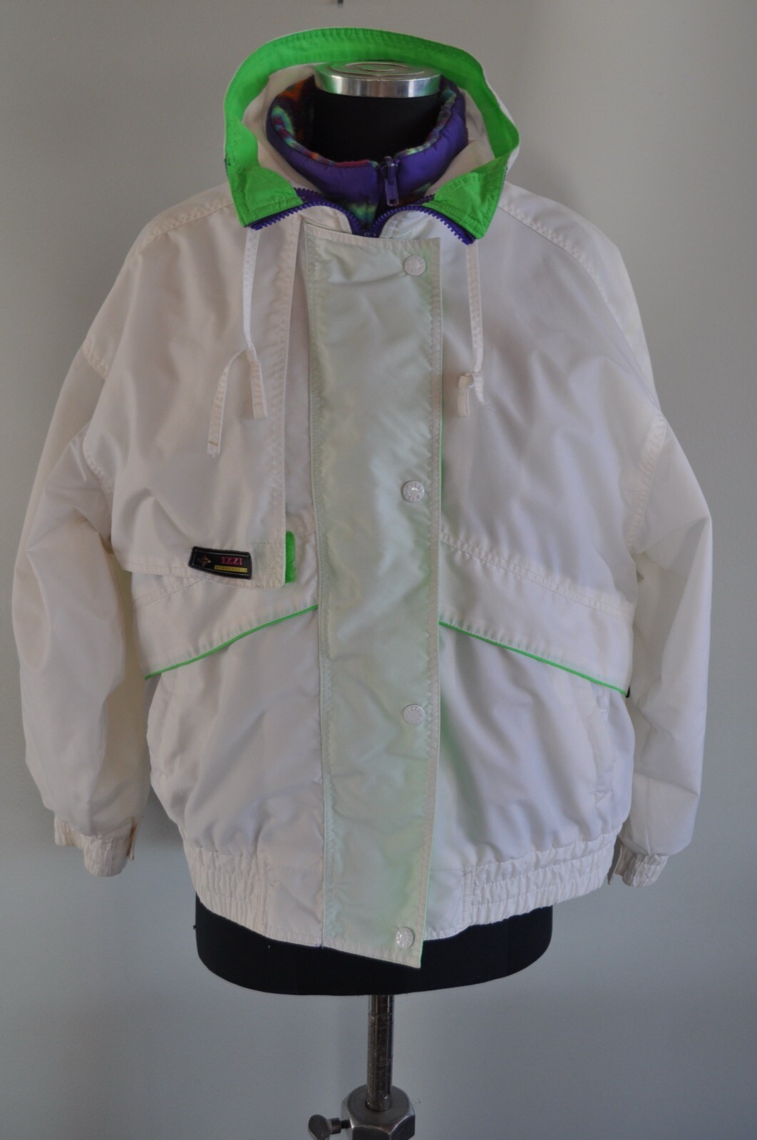 Vintage Izzi Sport Team 1980’s Ski Jacket with Fleece Size Small Retro