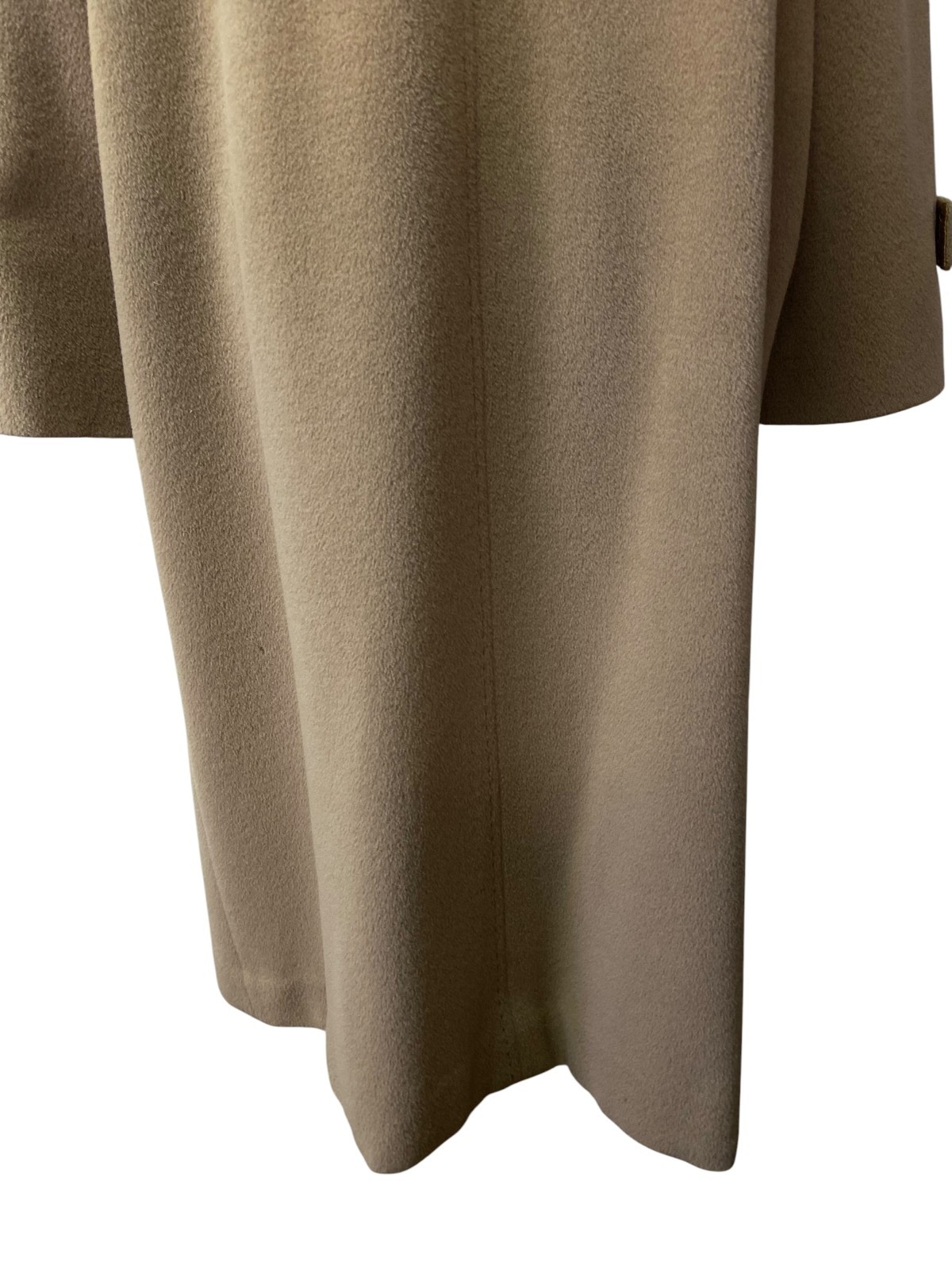 Women’s 80’s Vintage Classic Camel hued coat in wool and cashmere | Size EU 38