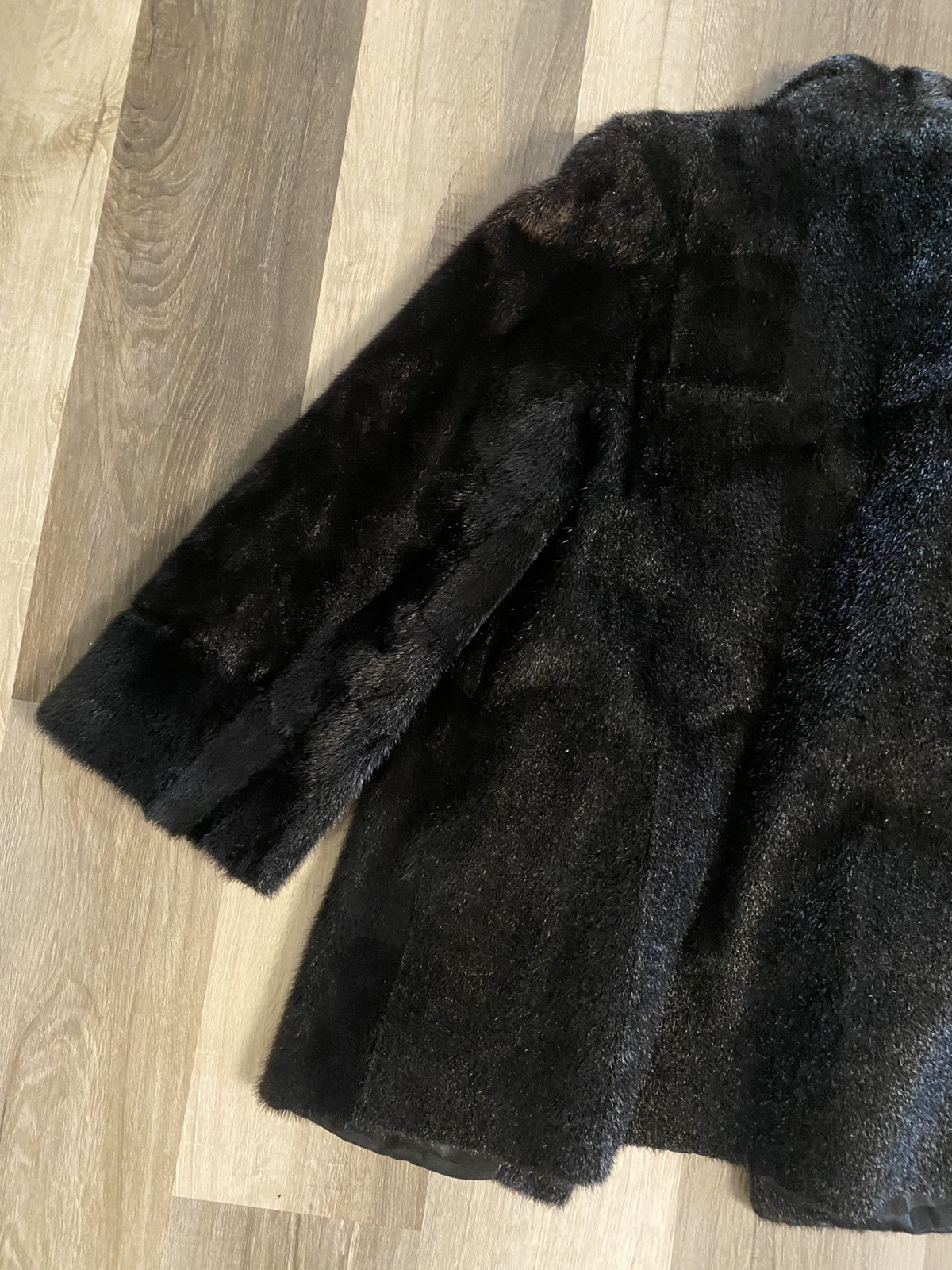 Vintage 40s Black Genuine Fur Coat Long Sleeve Mobwife Old Hollywood Excellent