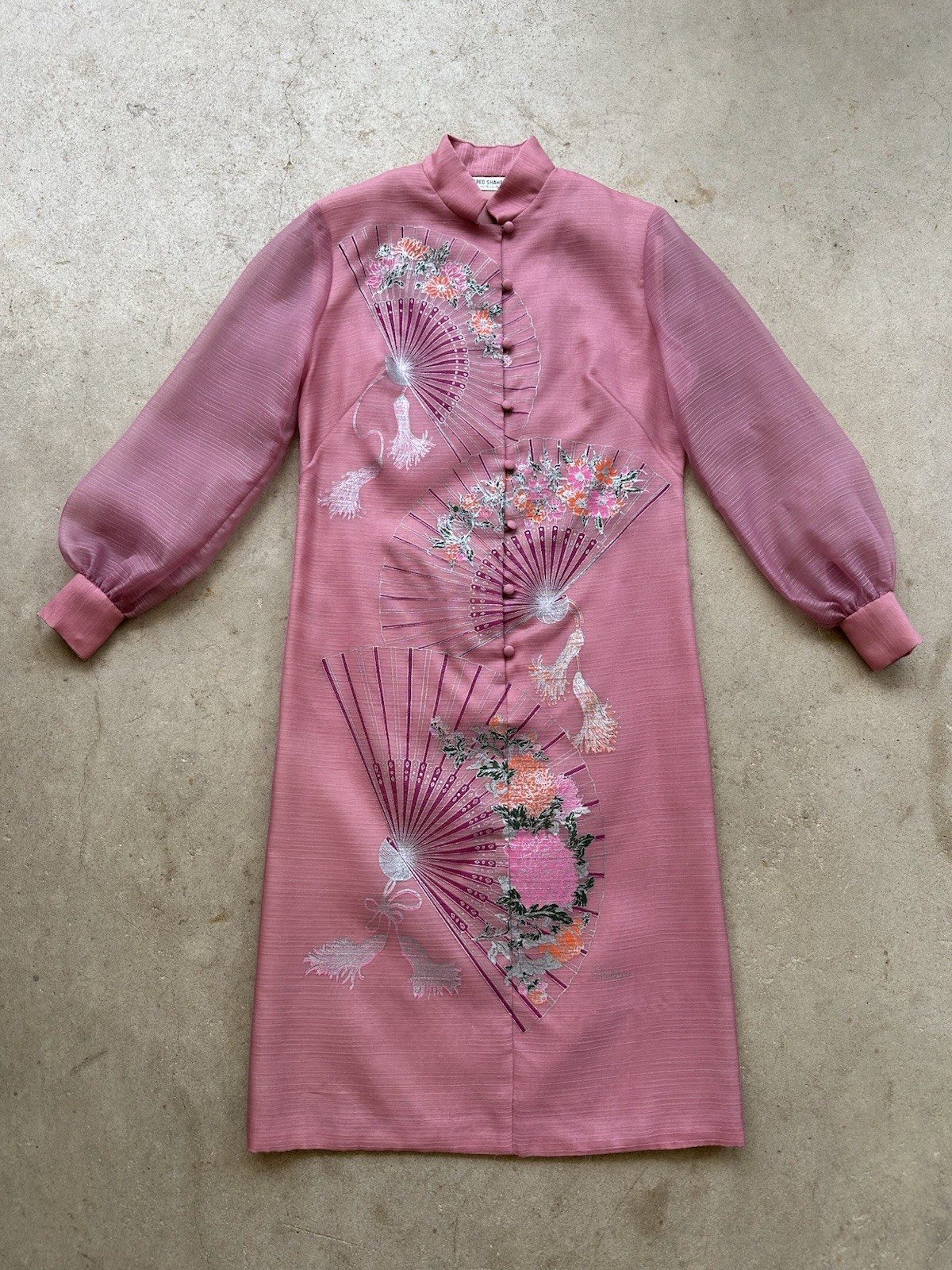 Vintage 60s 70s Alfred Shaheen Pink Fan Print Hostess Shift Dress Sheer Sleeve