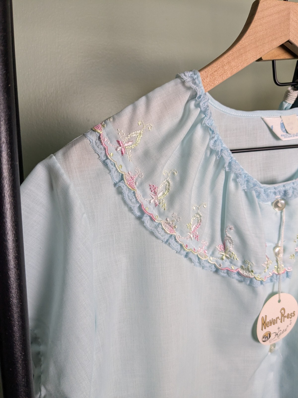 Vintage Deadstock NWT 2 Piece Cotton Pajama Set Embroidered And Lace