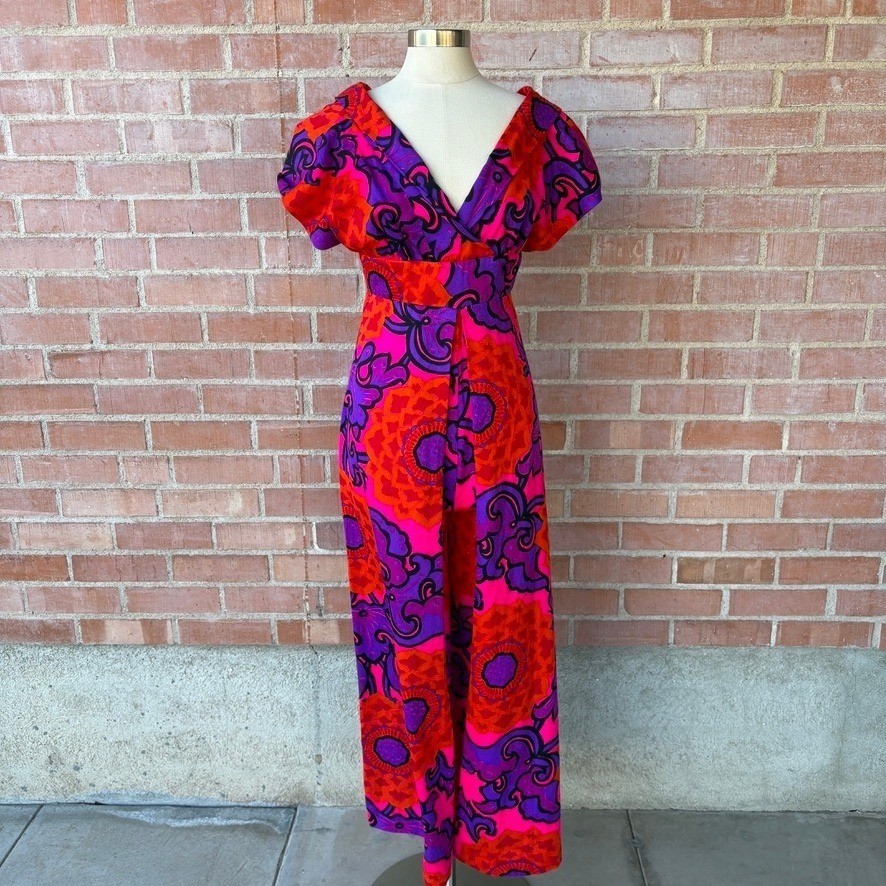 Rare vtg Joseph Magnin Alice of California Colorful 60s Wide Leg Jumpsuit