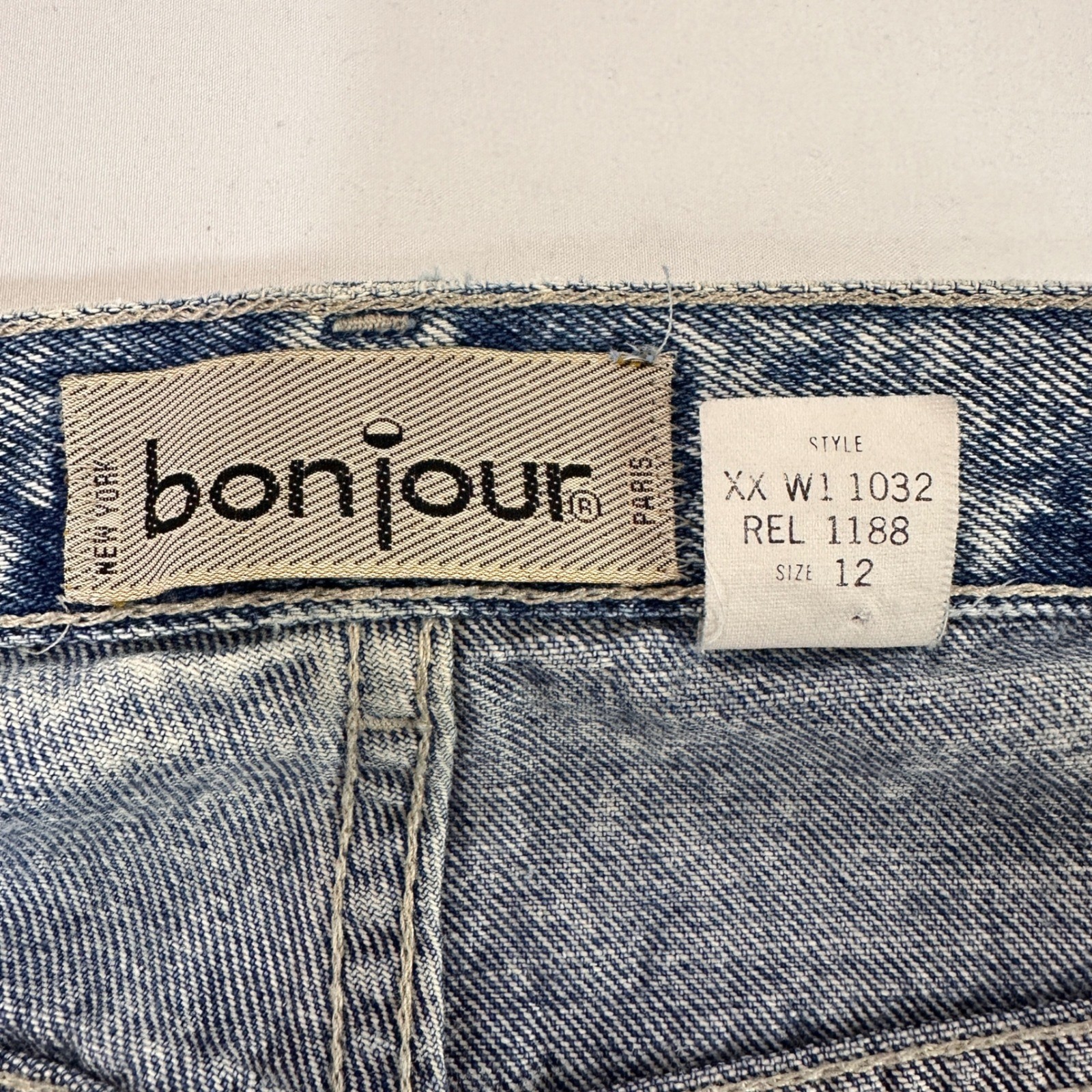 Bonjour Vintage High Waisted Acid Wash Jeans Womens 12 Blue Tapered | Retro 80s