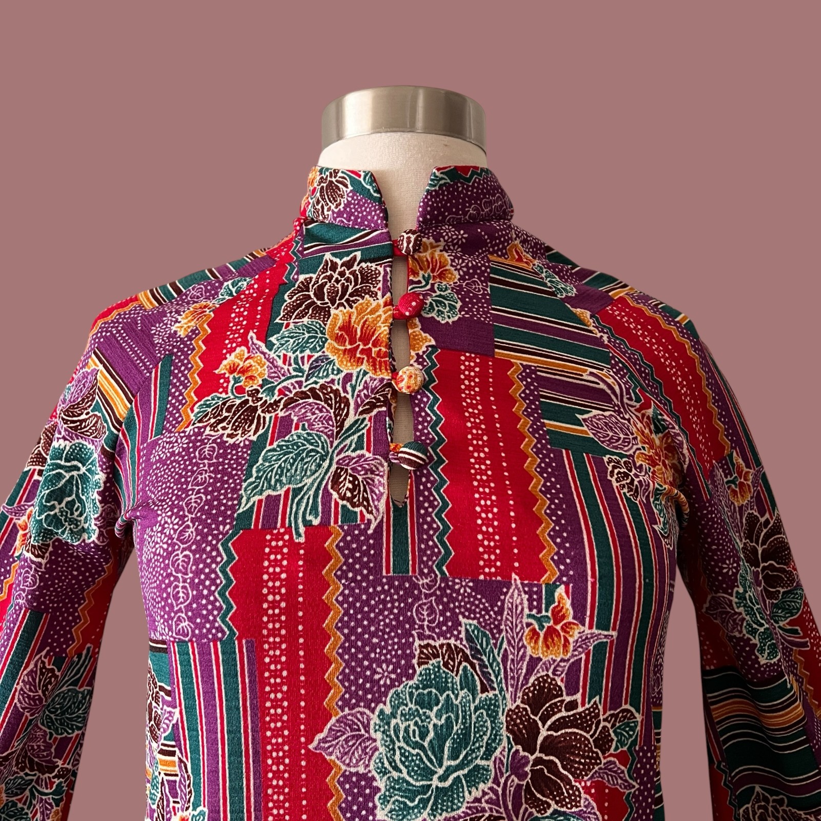 Vintage 70s Abstract Floral Patterned Dress with Angel Wing Sleeves