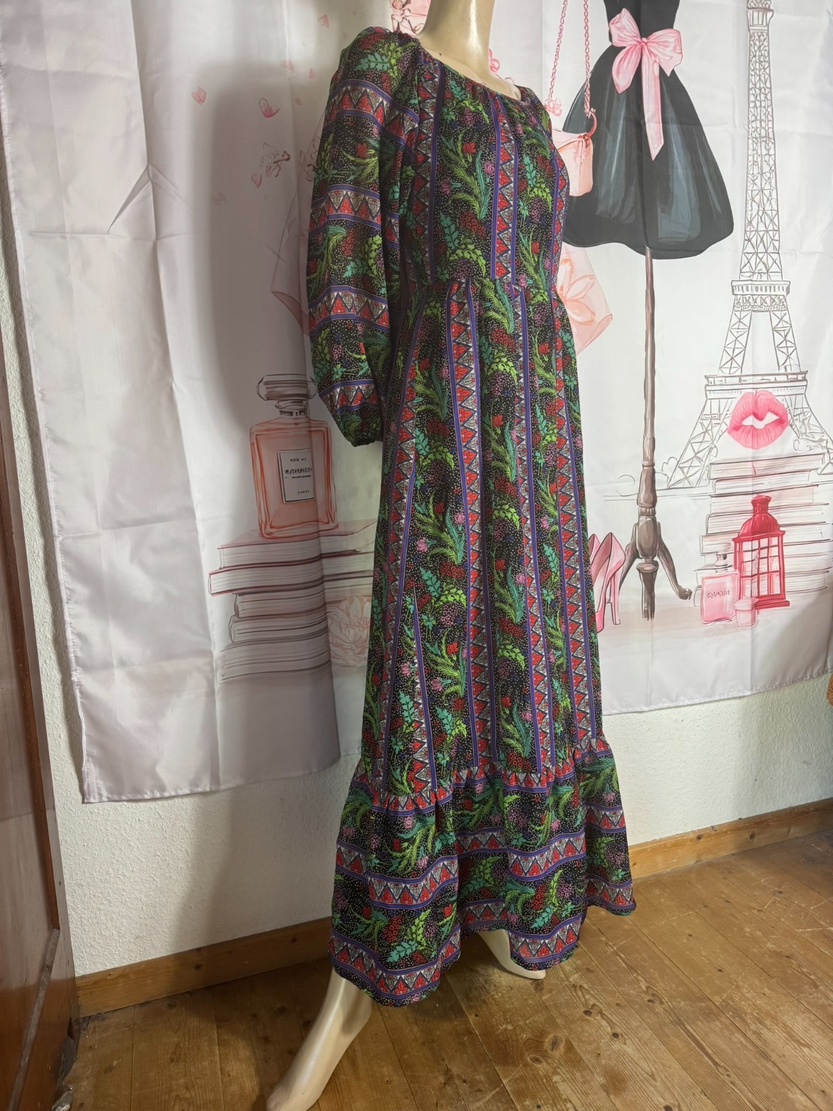 Vintage 70s Boho Maxi Dress Hippie Festival Dress Tricel XS S Floral