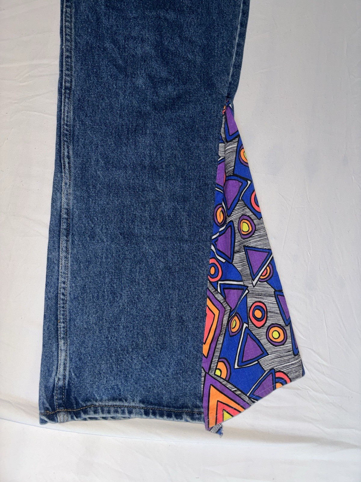 Customized Arizona Jeans Vintage Bell Bottoms 70s Geometric Print 33×30 Purple