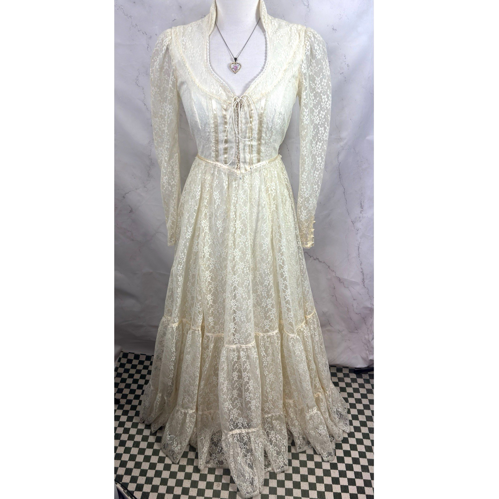 Vintage 70s Gunne Sax Romantic Renaissance Dress Bridal Maxi Cream Lace 5 Bride