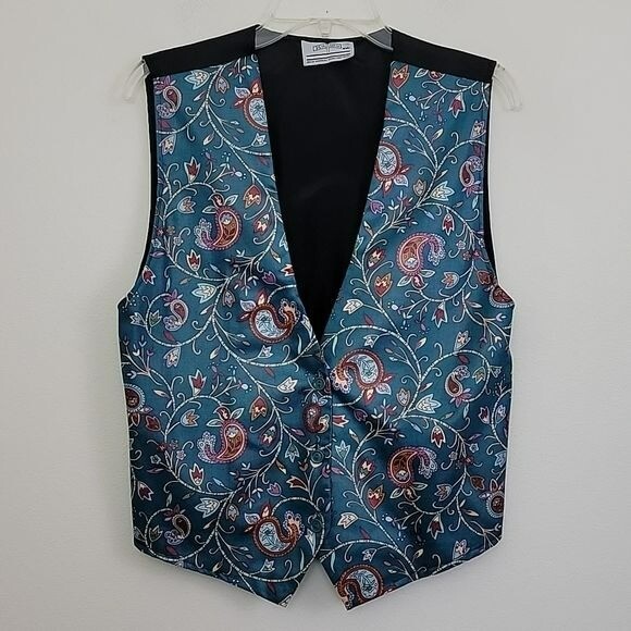 Vintage 35th 10th NYC Paisley Vest 8