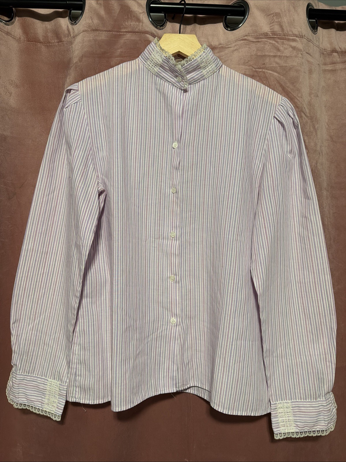 Vintage Stuart Lang Button Up Blouse 9/ 10 Lavender Stripe Lace Long Sleeve