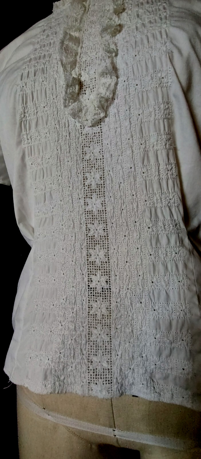Vtg 1960s MCM Women’s WHITE Cotton TOP, Lacy Details, Short Sleeve by RHODA LEE