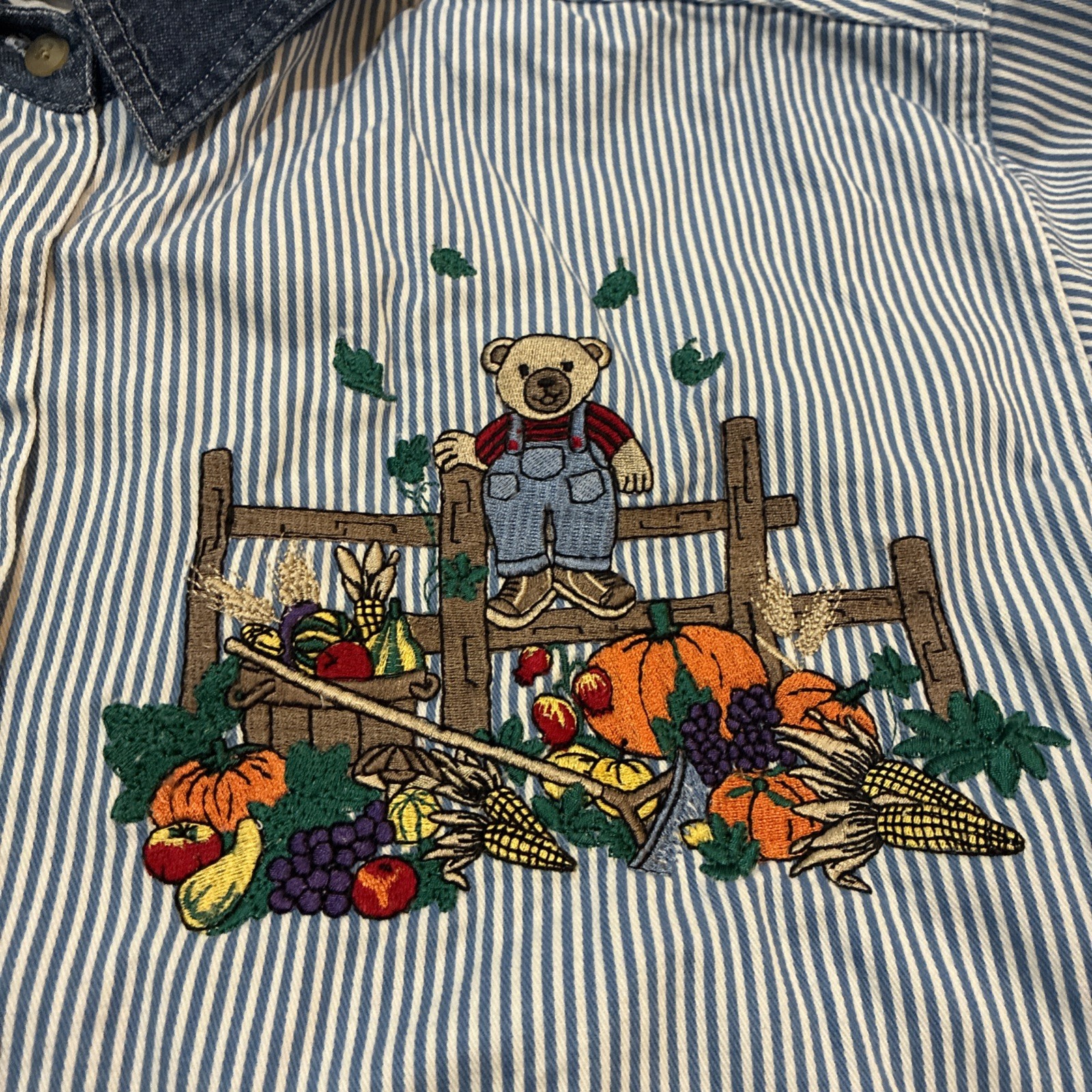 Let’s Quizz Again Striped TeddyBear Fall Embroidered Denim Collar Sz S Shirt