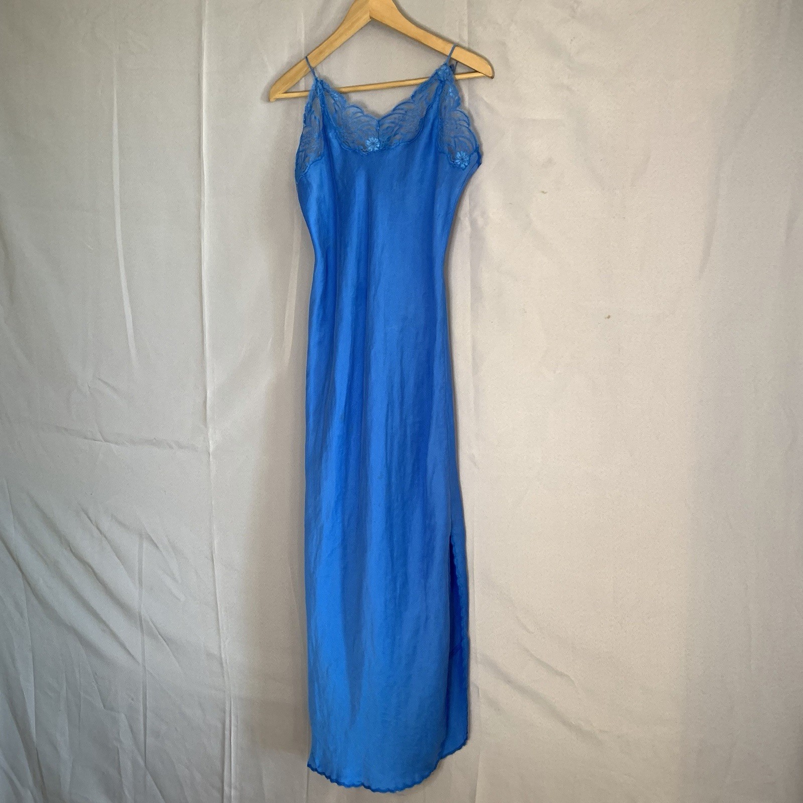 Vintage Fantasies Morgan Taylor Lingerie Size S Blue Lace Nightgown Nightie