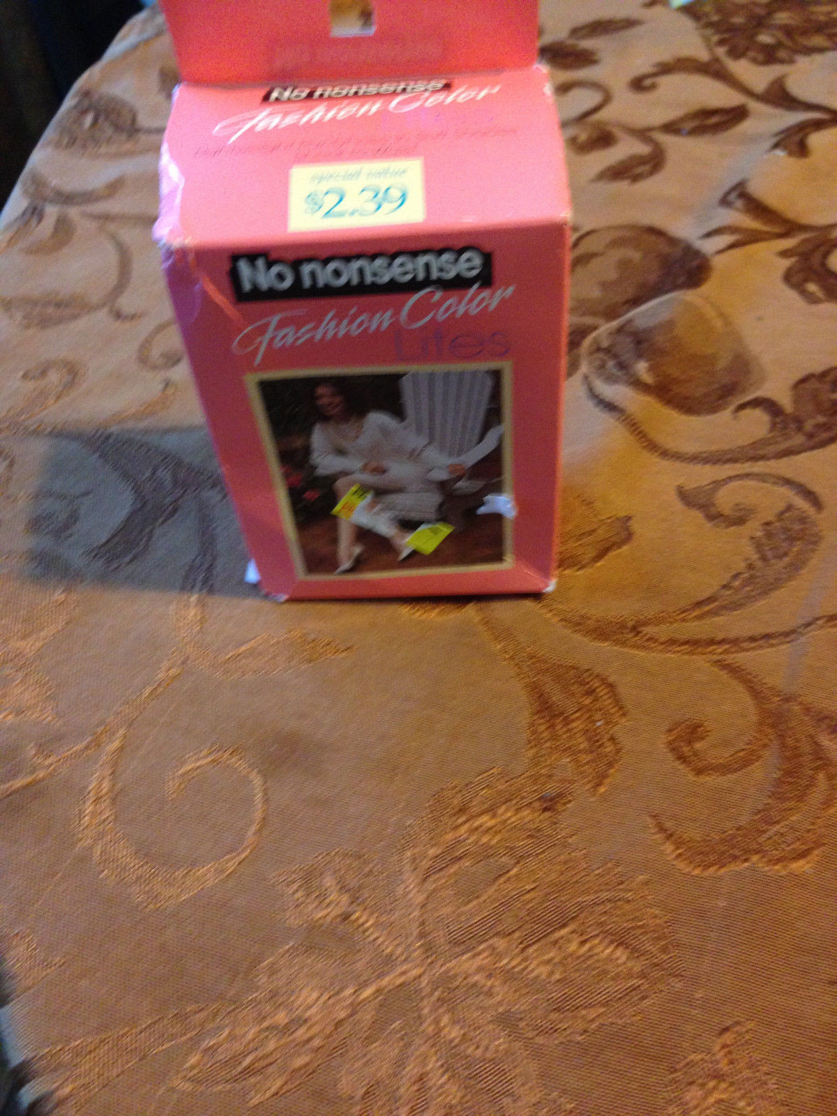 Exciting! Vintage No Nonsense queen nude pantyhose
