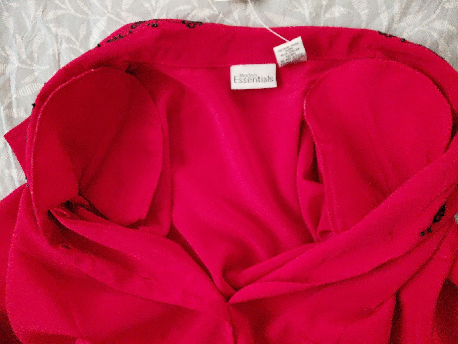 NWT VTG Sears~Modern Essentials ~ Long Sleeve Blouse,Sz 18Red w/Black Embroidery