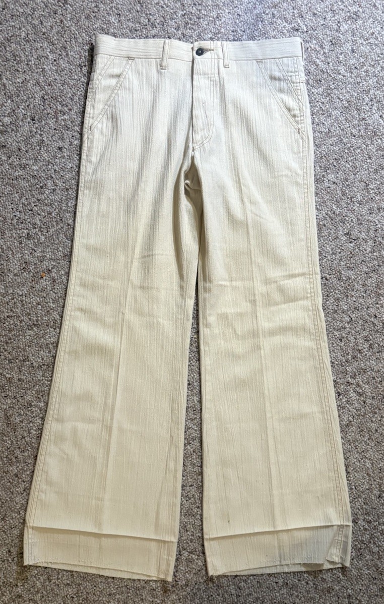 Vtg Women’s Levi’s Panatela Signature Collection Flare Cotton Cloth Pants. 32”