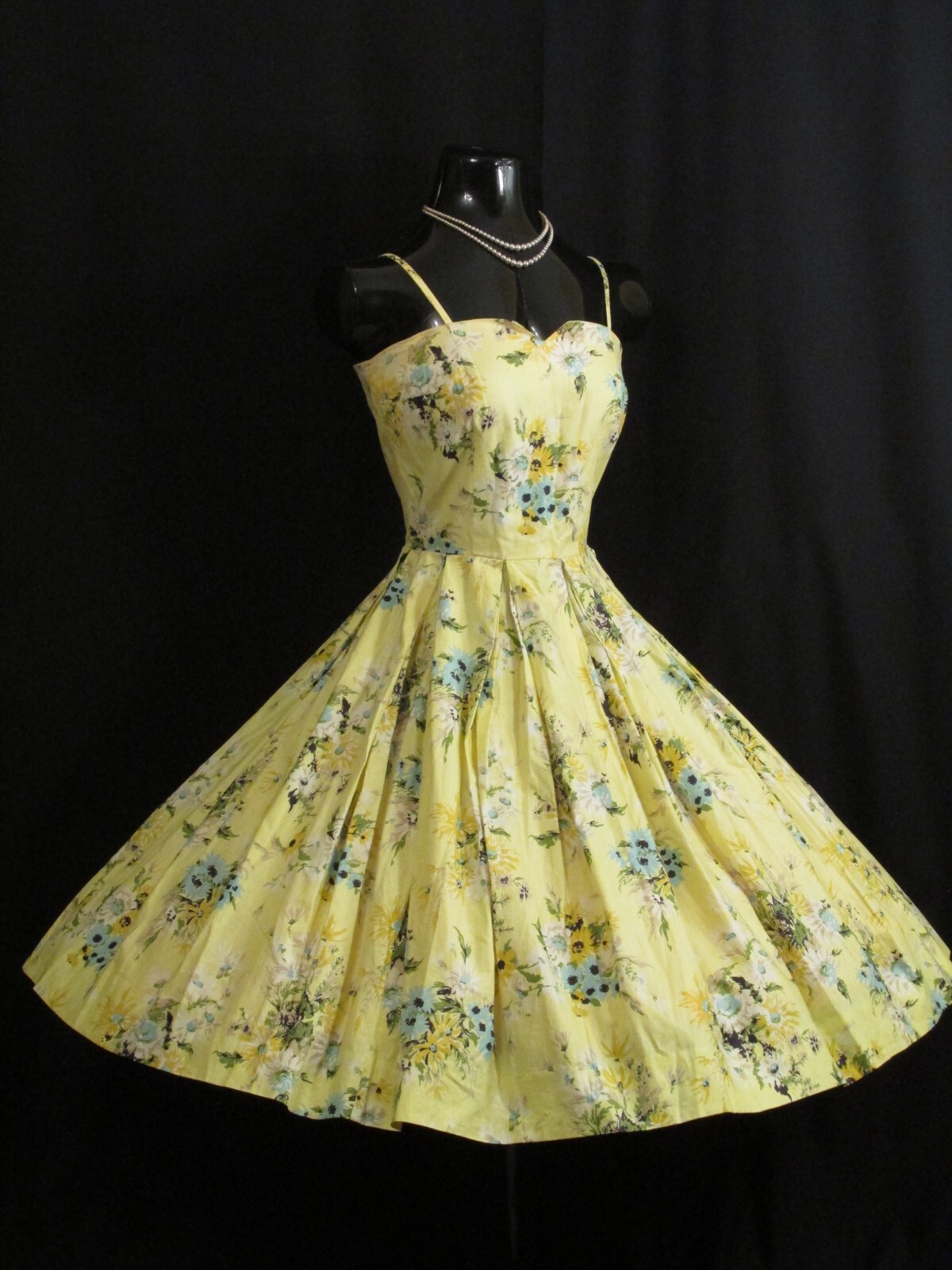 SALE Vintage 1950’s 50s Lemon Yellow Floral Polished Cotton Party Sun DRESS