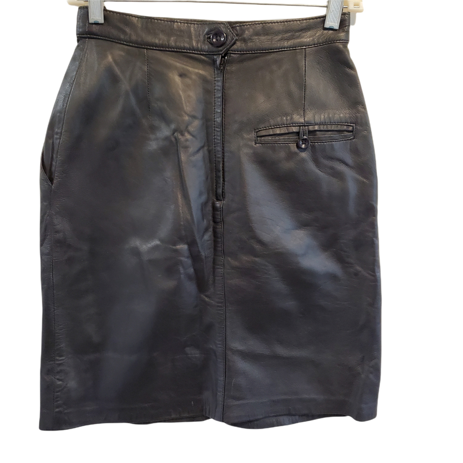 Vintage Black Leather Skirt 8 Straight Pencil Lined Pocket Mob Wife Old Money